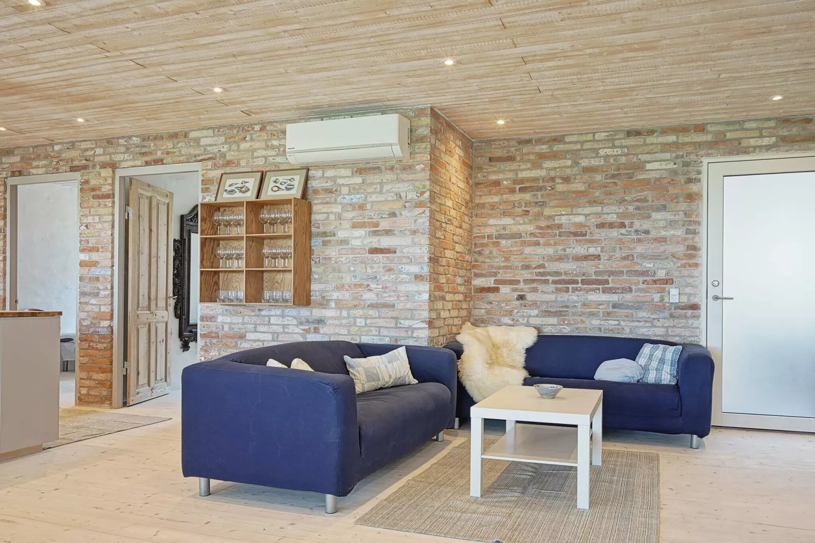 Panoramisches Refugium in Svaneke -- By Traum Ferienwohnungen-Innenbereich