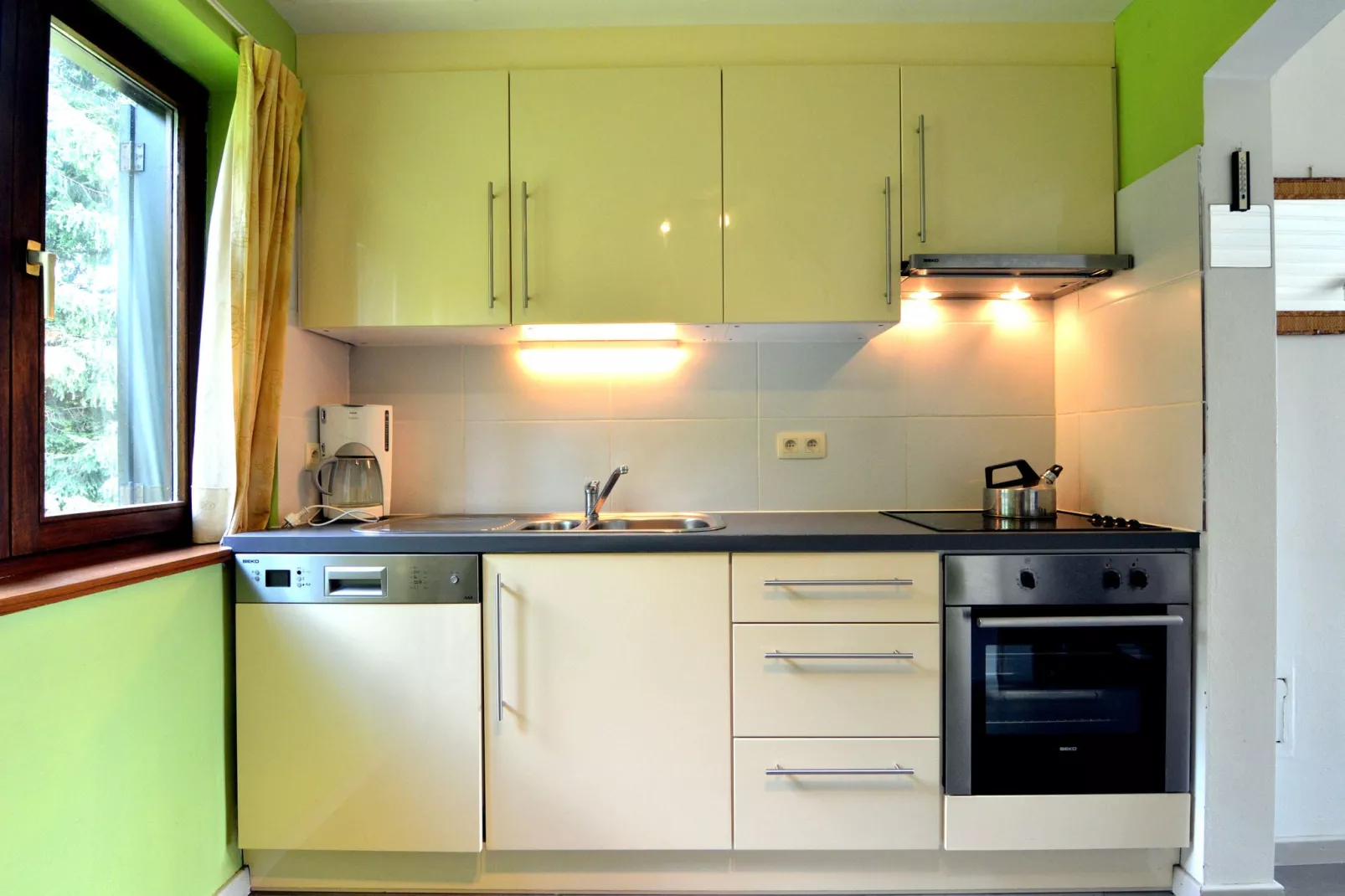 Villa Feng Shui-Kitchen