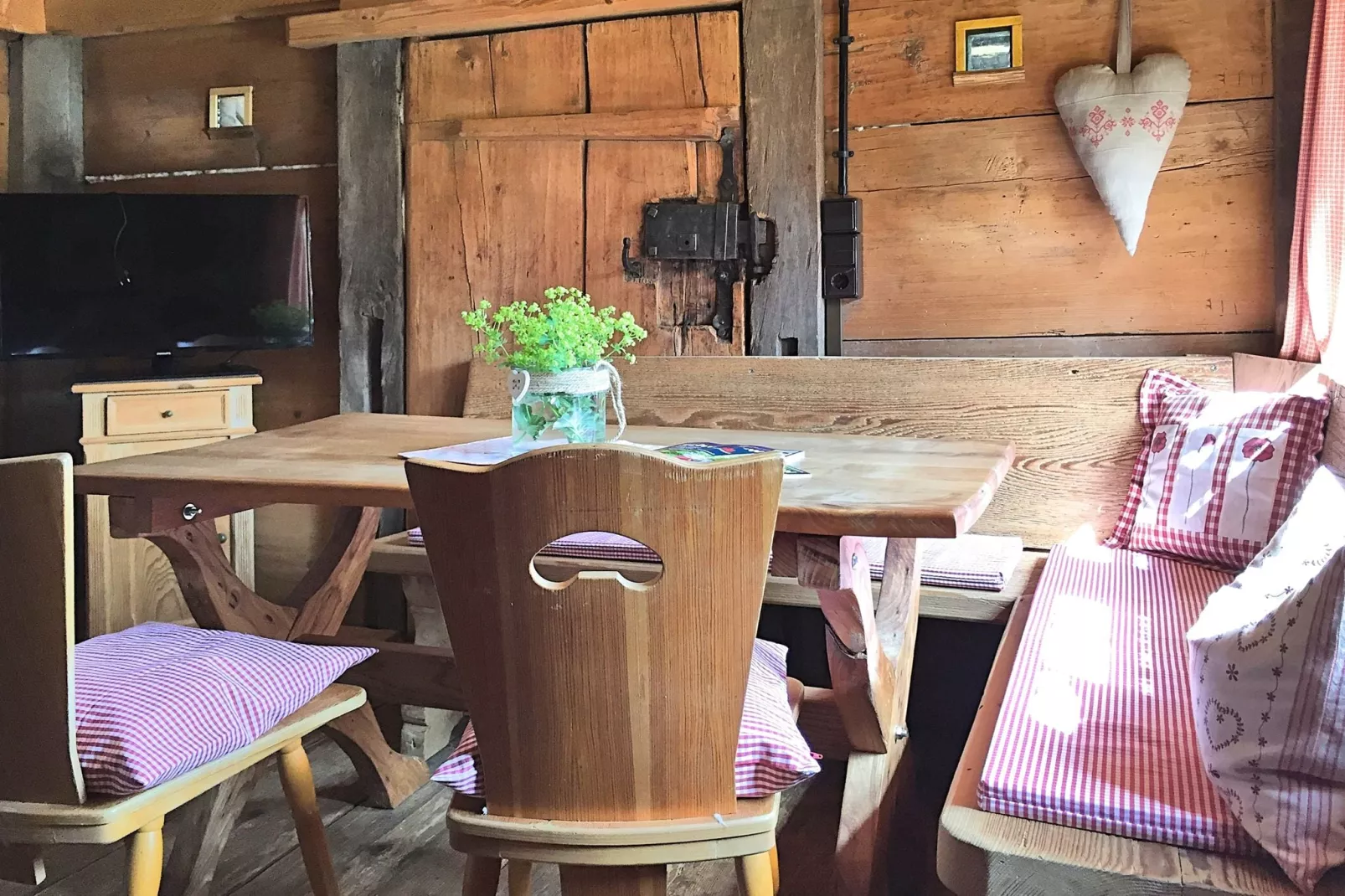 Schwarzwald-Dining room