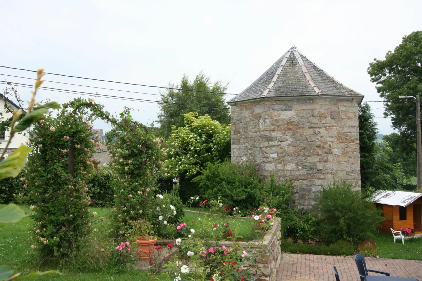 Résidence D ol Vich Périr-Exterior summer