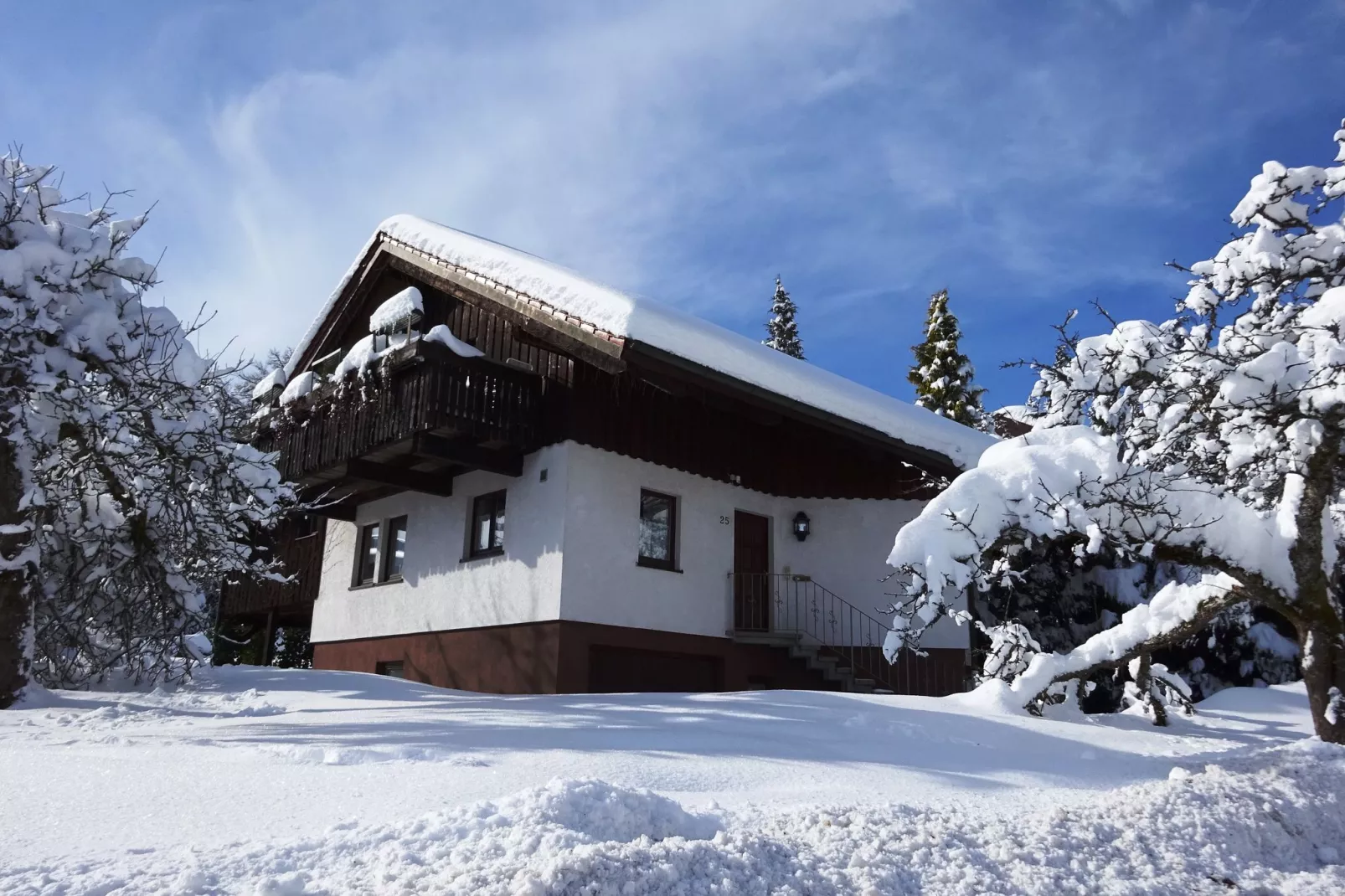 Schröder-Exterior winter