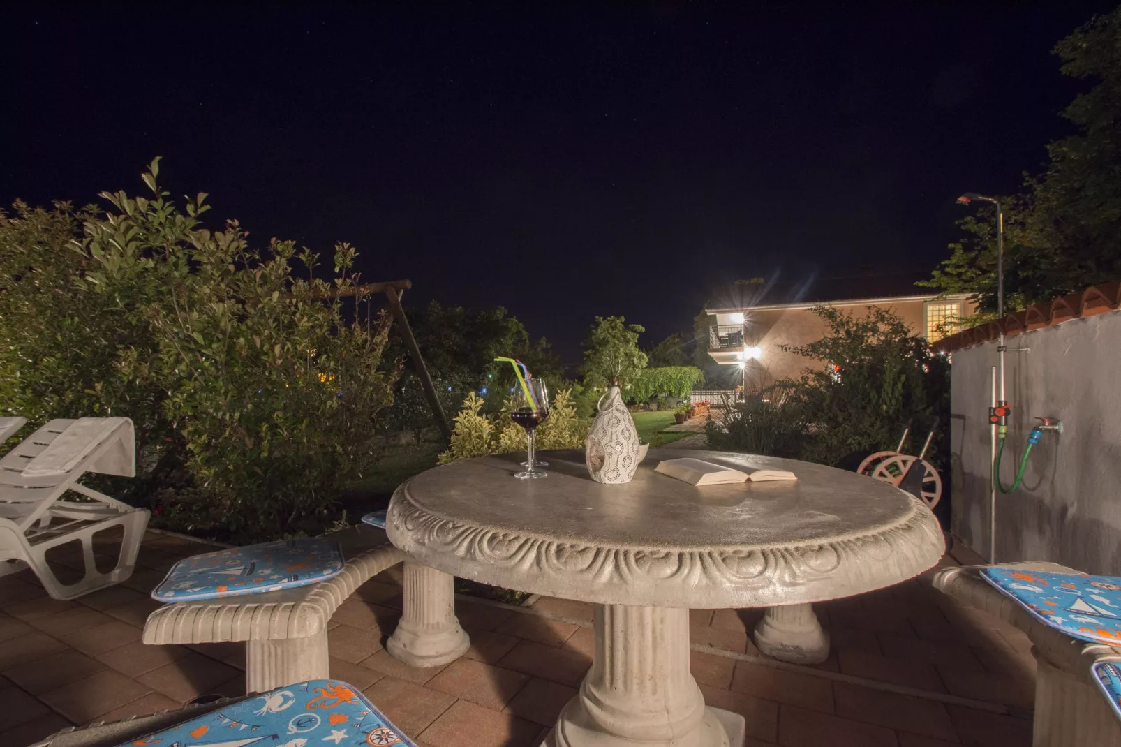Holiday Home Zwone-Atmosphere