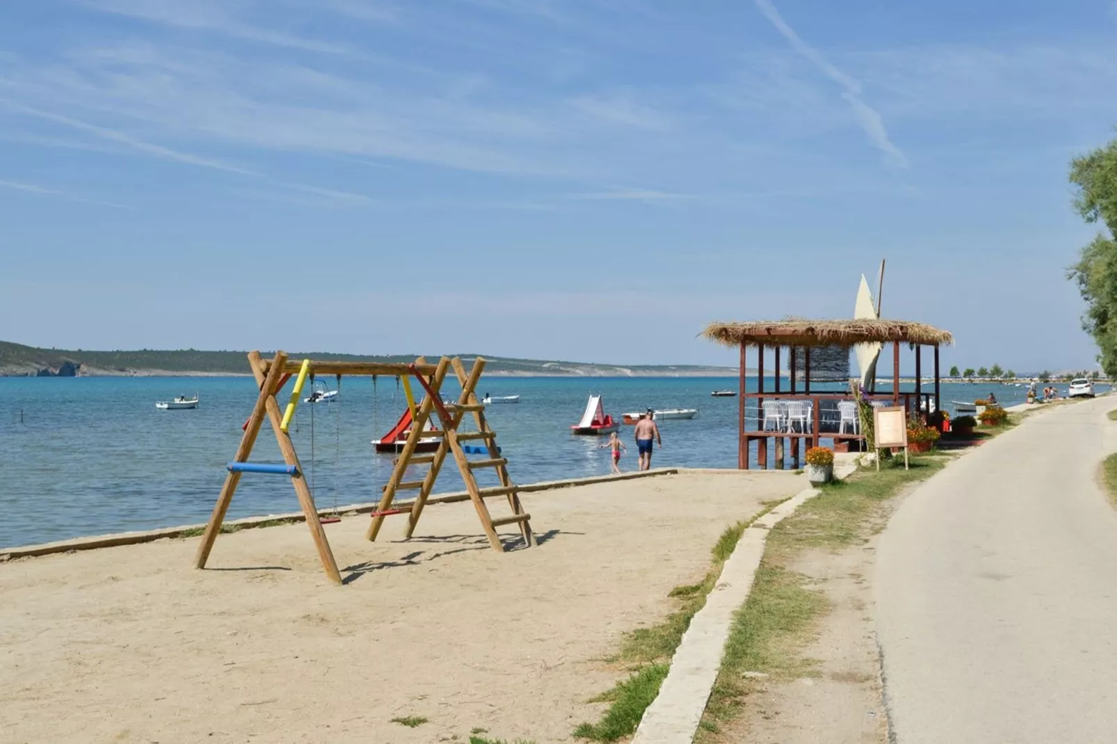 Apartman  Barbara-Areas summer 1km
