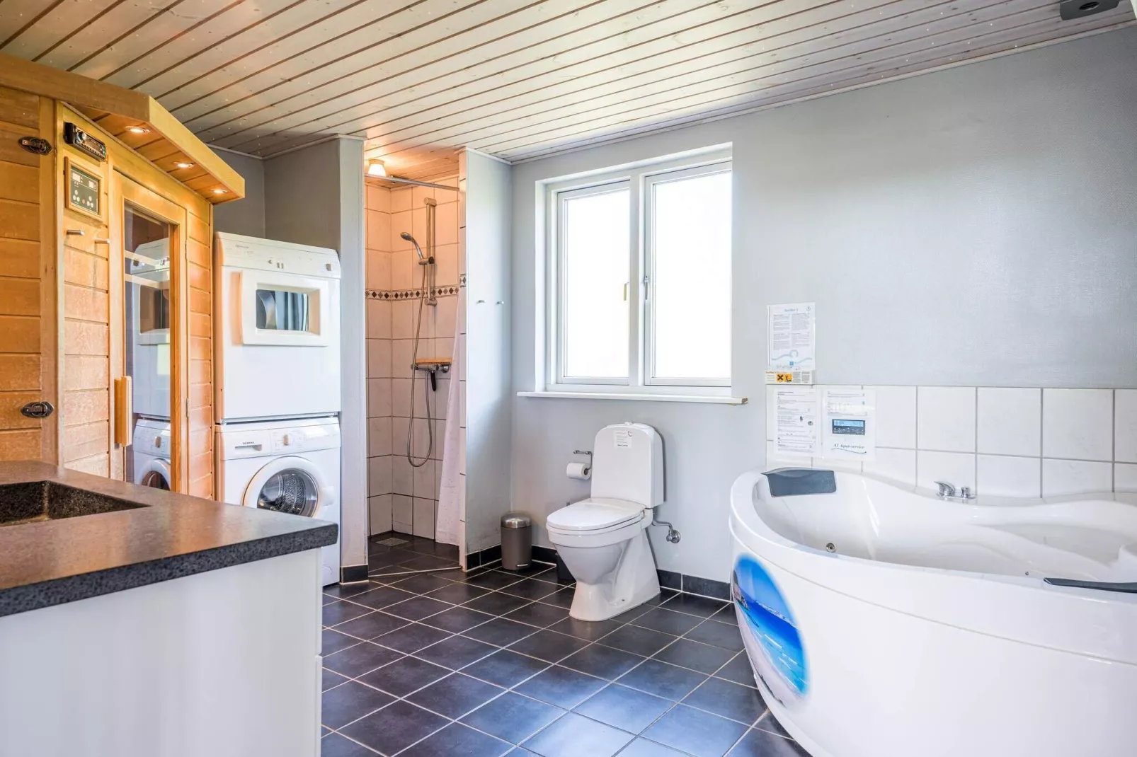 10 person holiday home in Hemmet-Spa