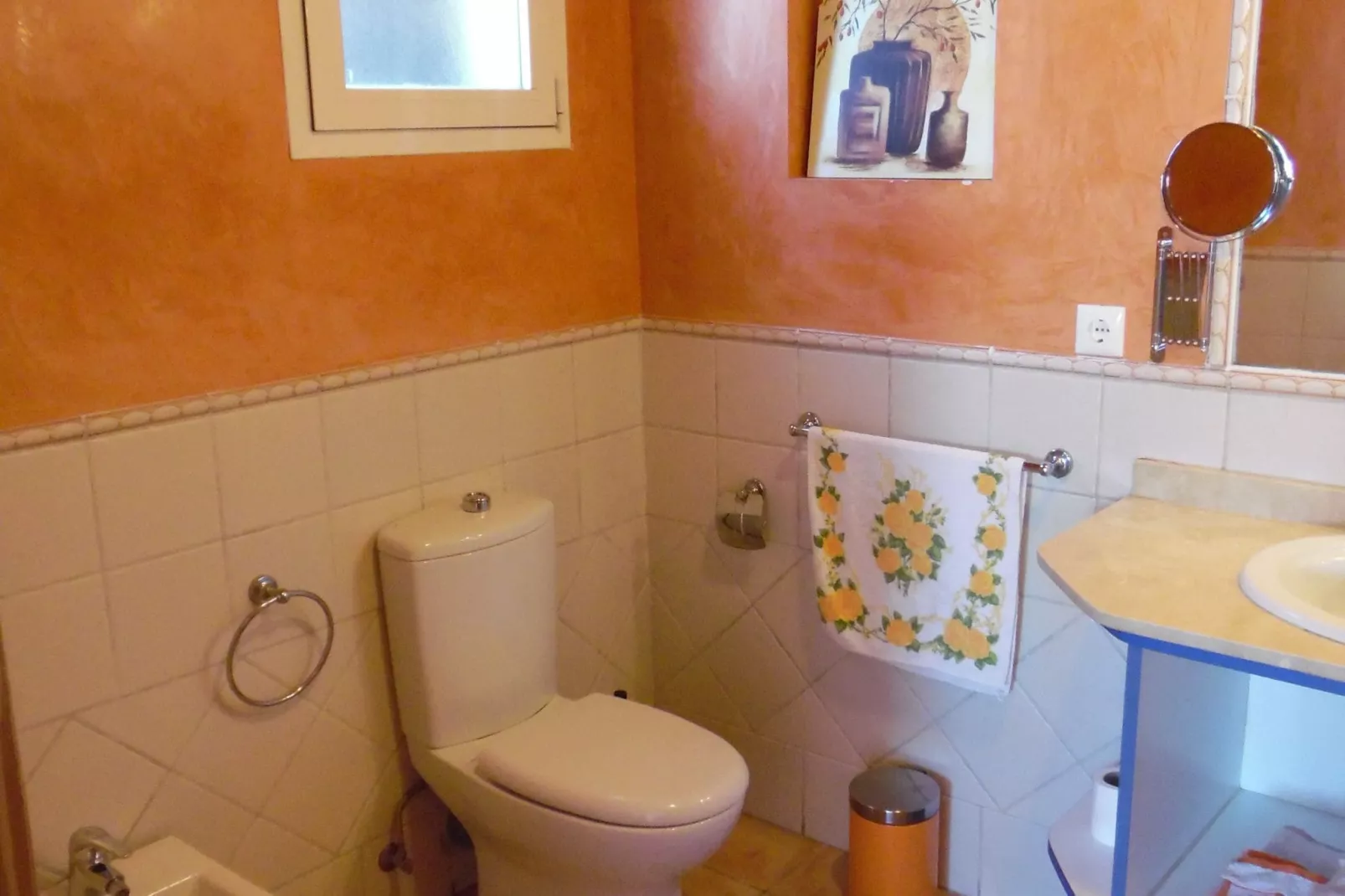 Los Geranios-Bathroom