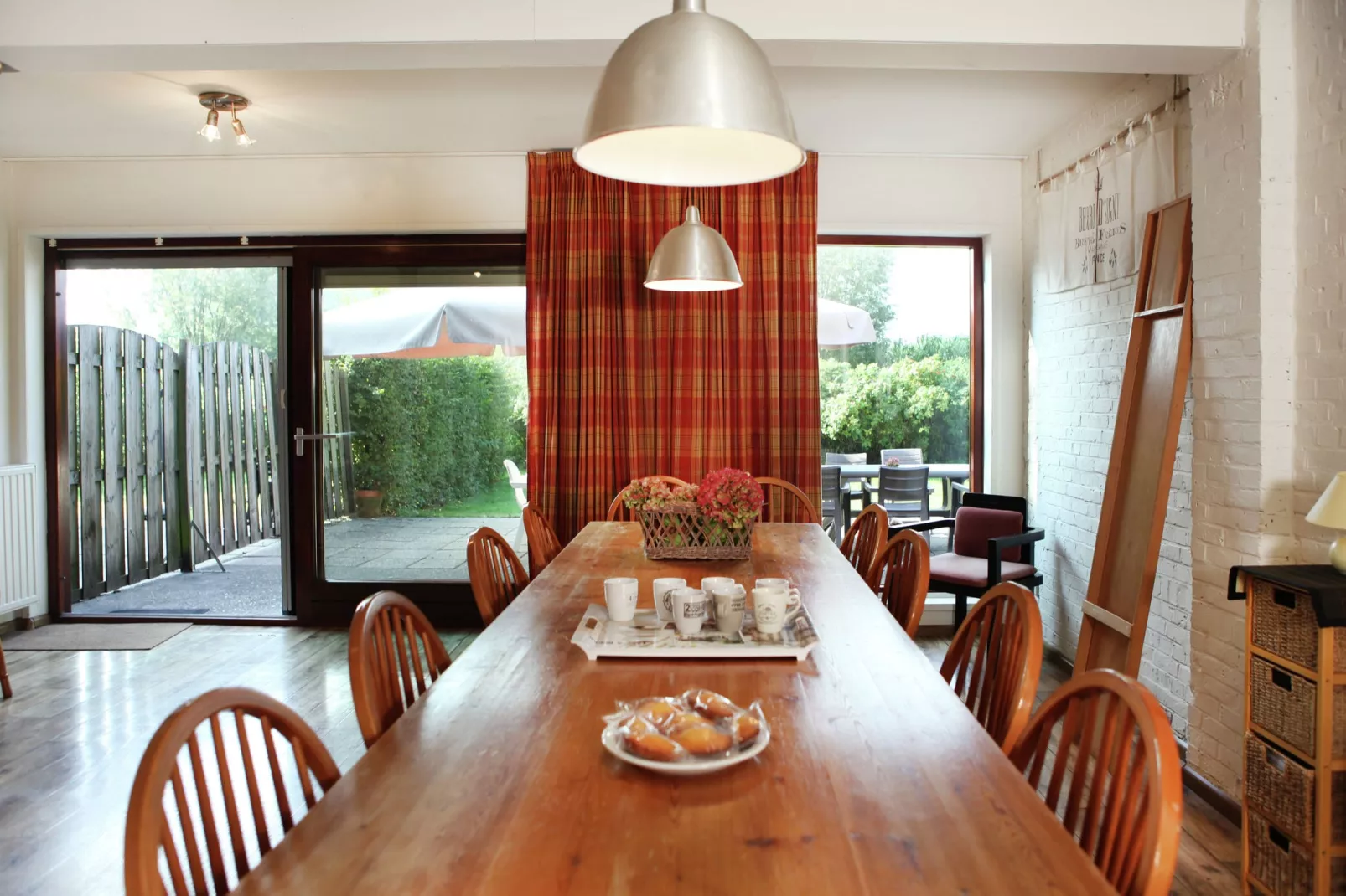 Appartement De Hooizolder-Dining room