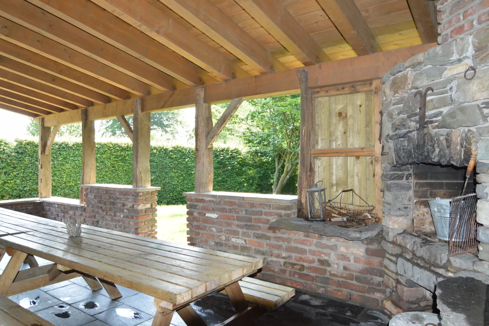 Les Vieilles Pierres-Balcon-terrasse