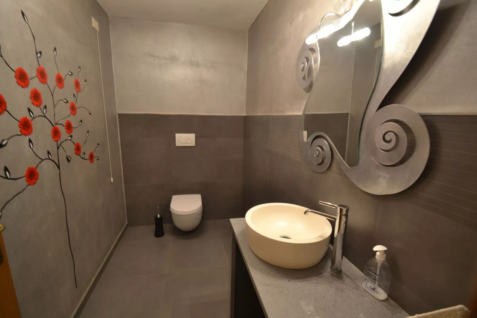 Nelverde 12-Bathroom