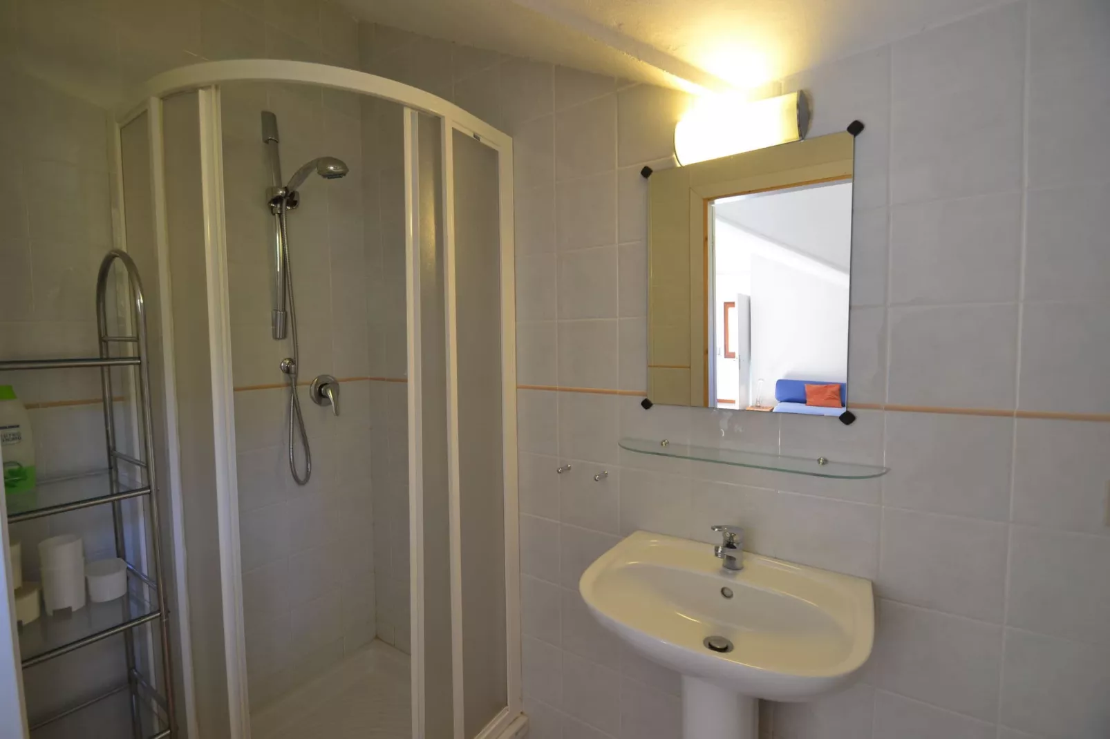 Nelverde 12-Bathroom