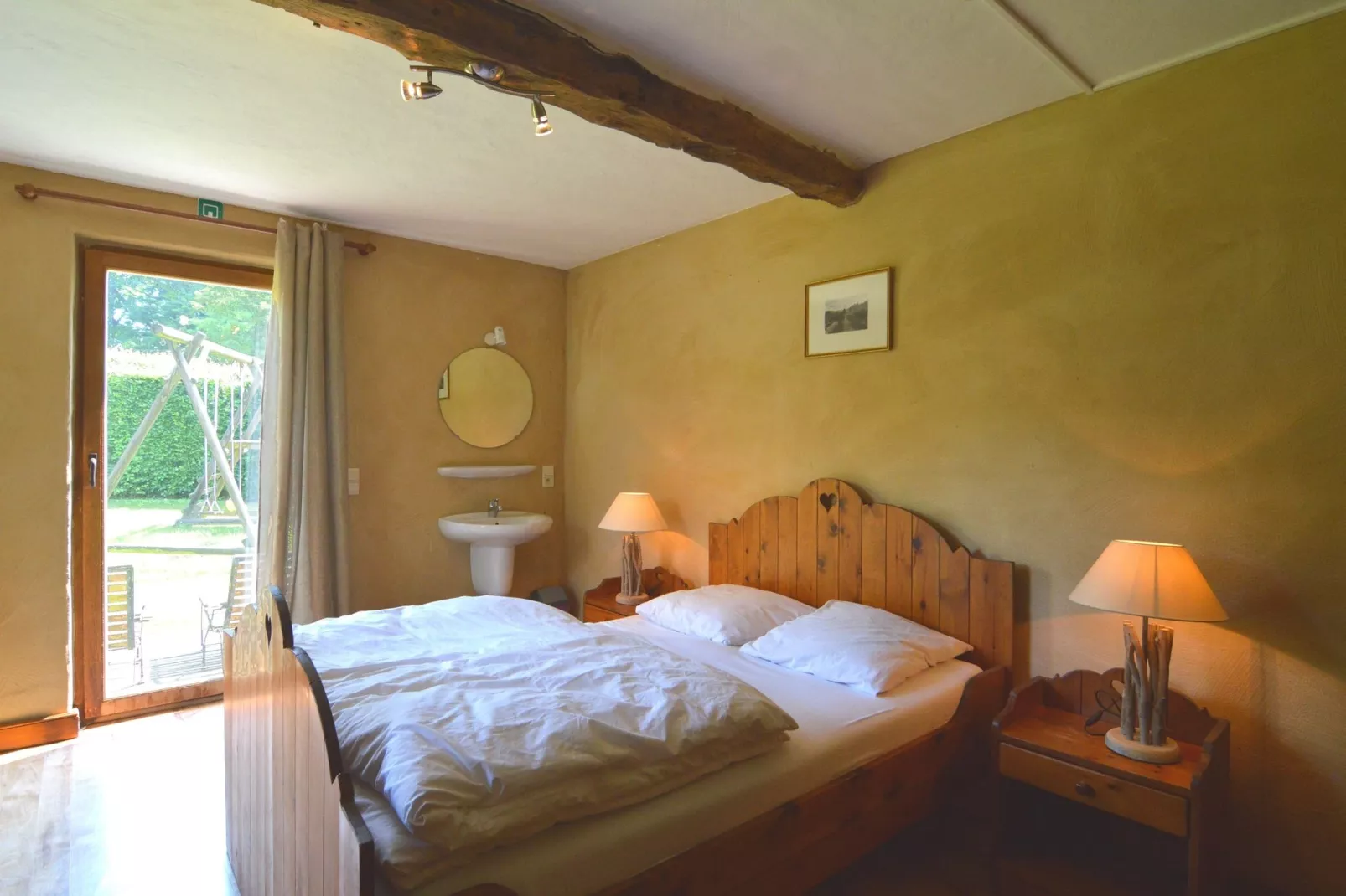 Les Vieilles Pierres-Chambre