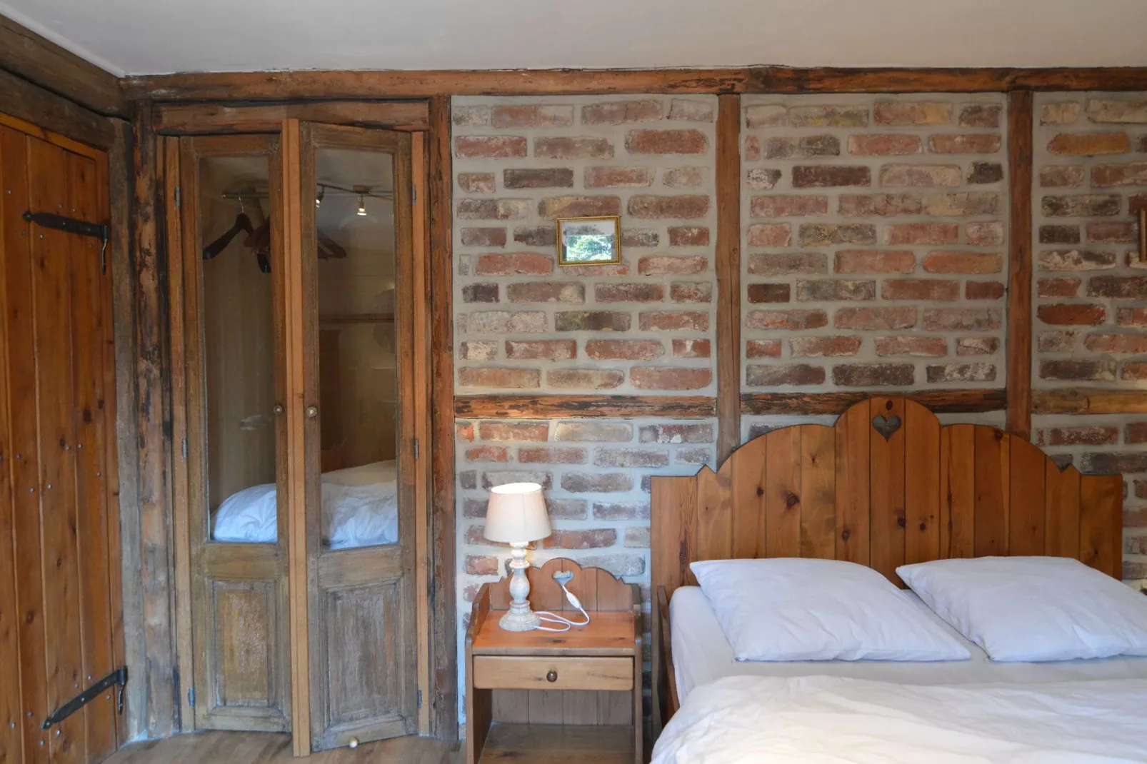 Les Vieilles Pierres-Chambre