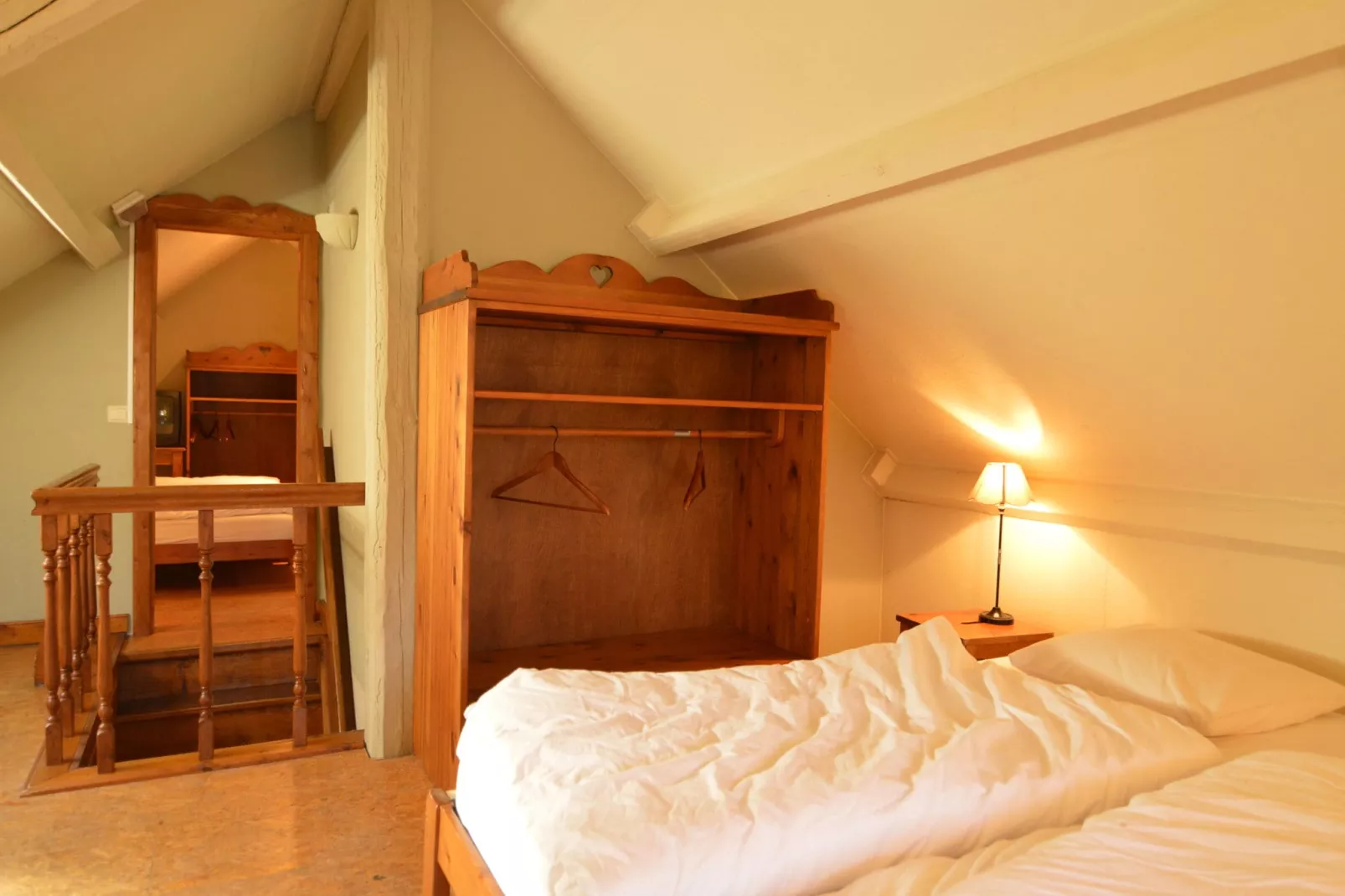 Les Vieilles Pierres-Chambre