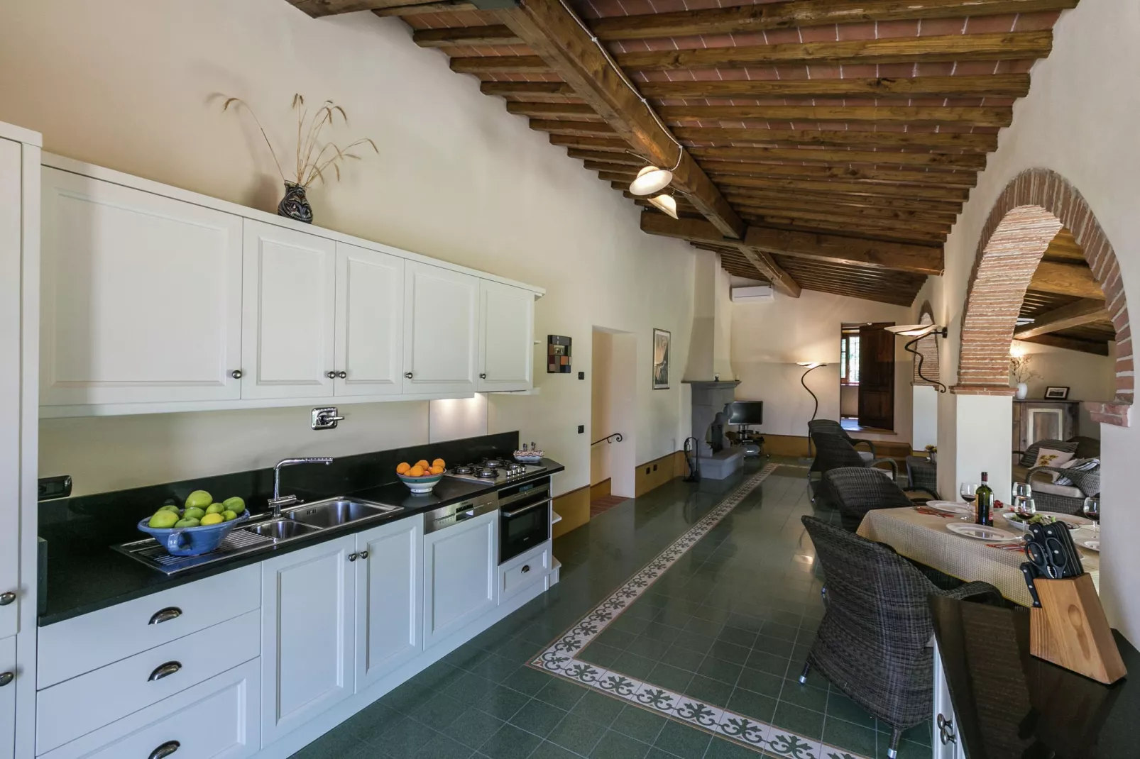 Casa Quattro-Kitchen