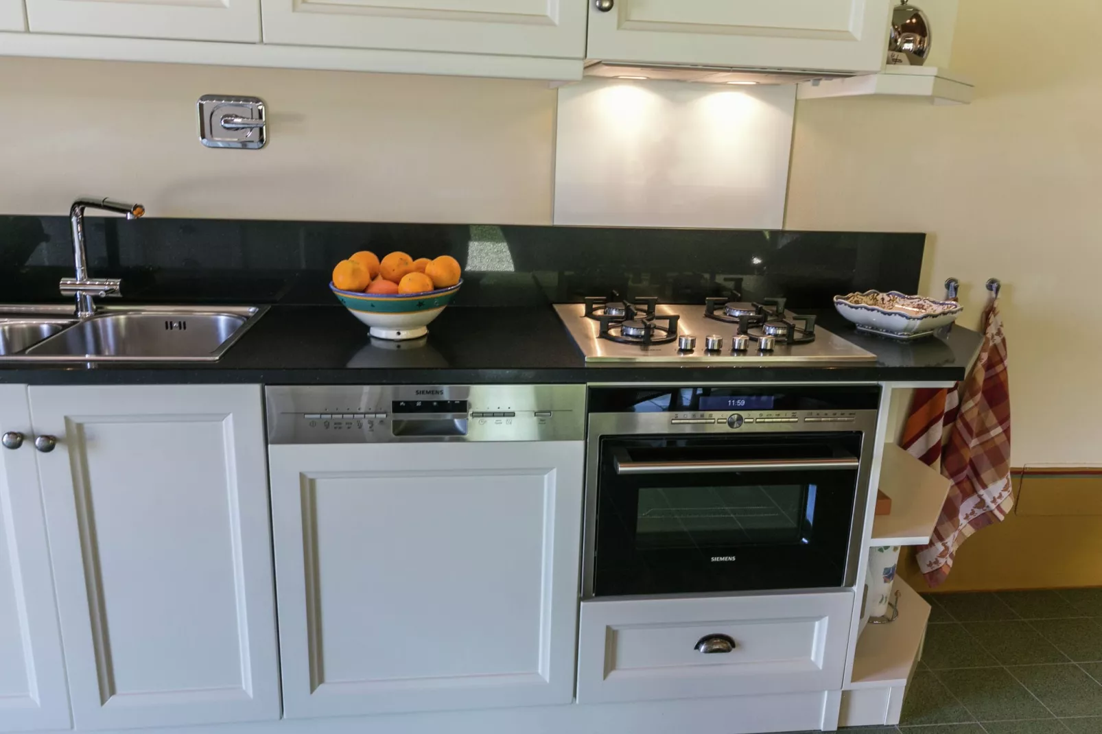 Casa Quattro-Kitchen