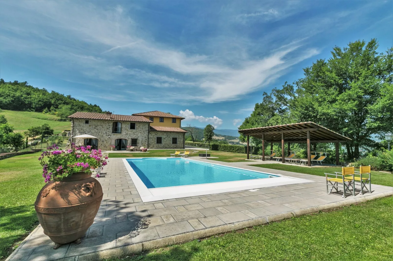 Casa Dieci-Exterior summer