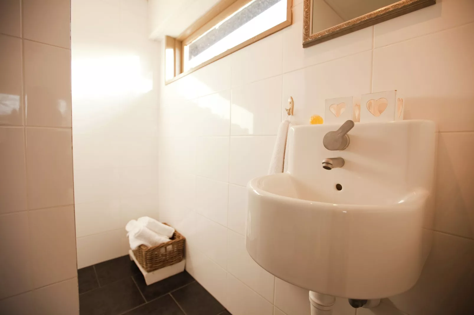 In de Weide-Bathroom