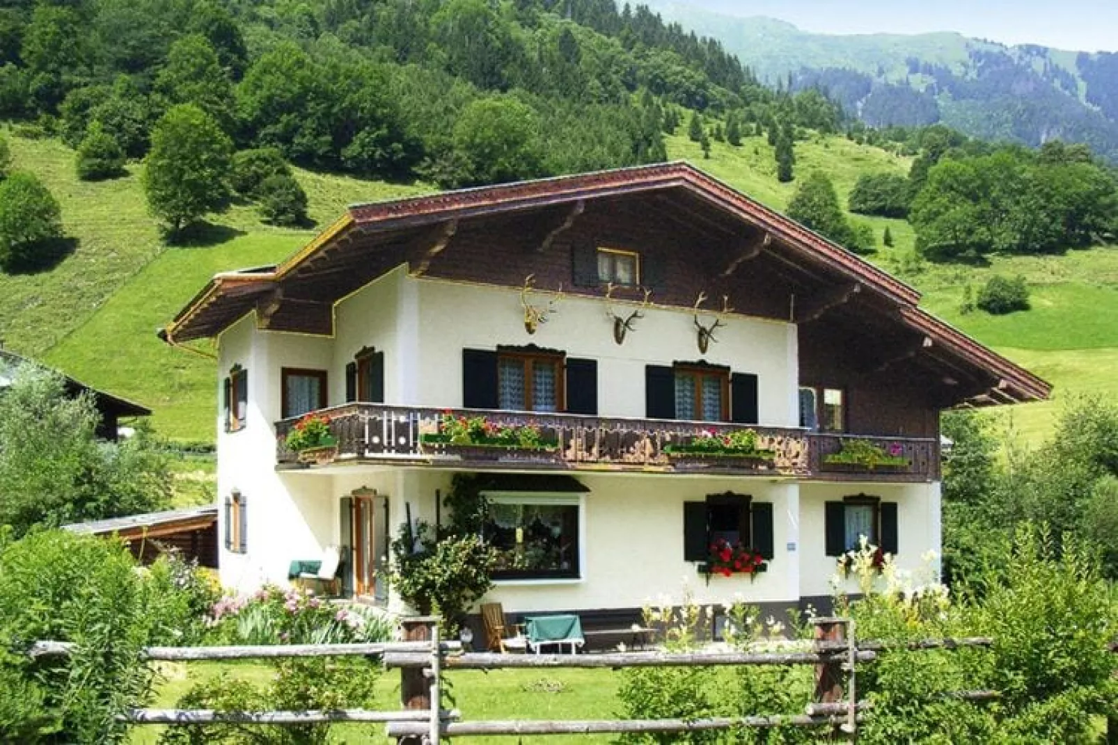 Die Glocknerin-Exterior summer