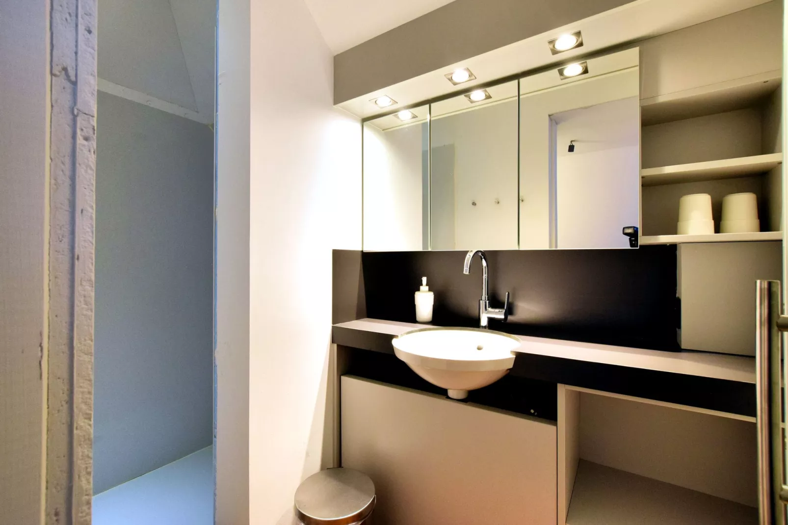 Koetshuis Studio-Bathroom