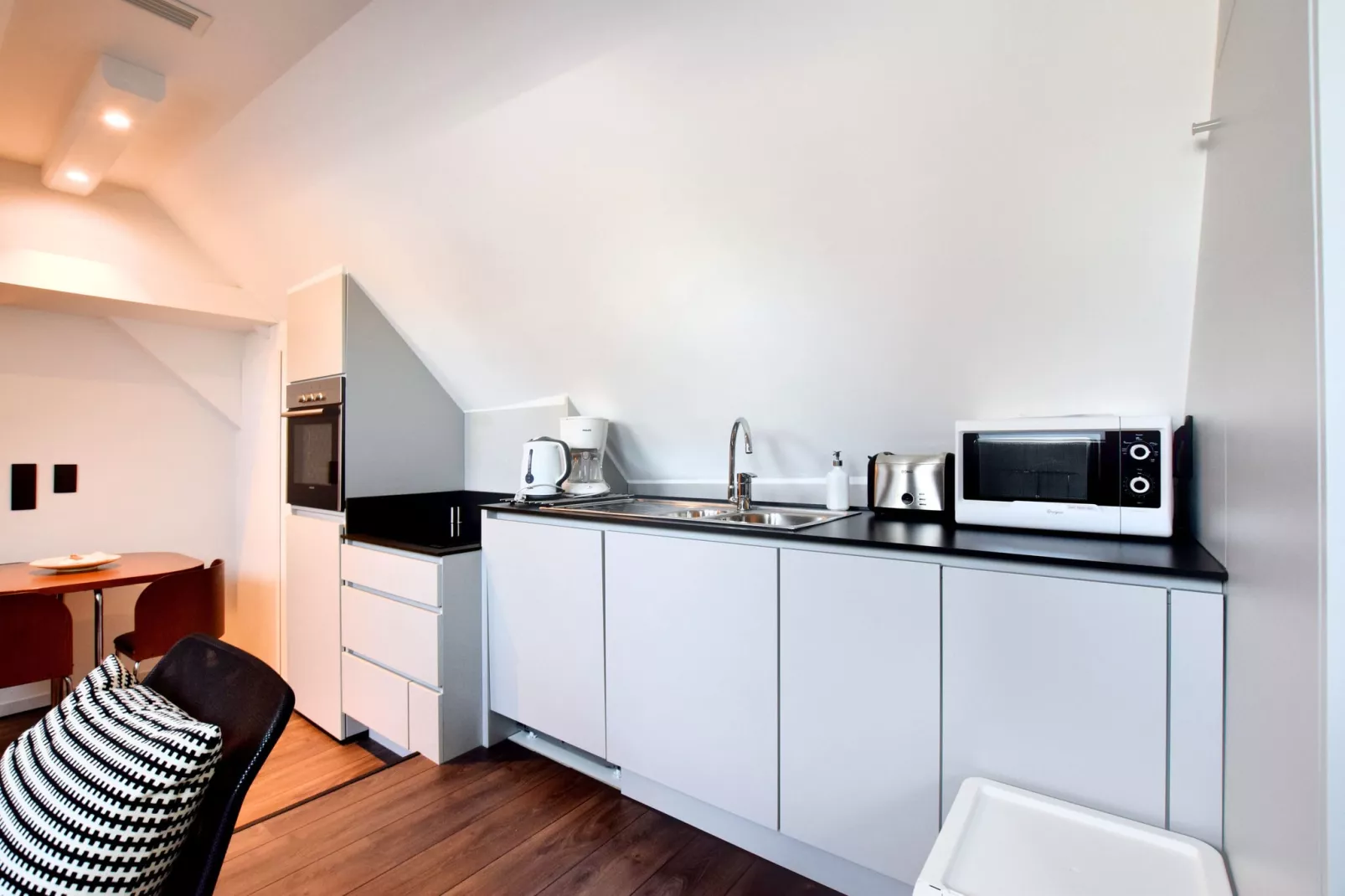 Koetshuis Studio-Kitchen