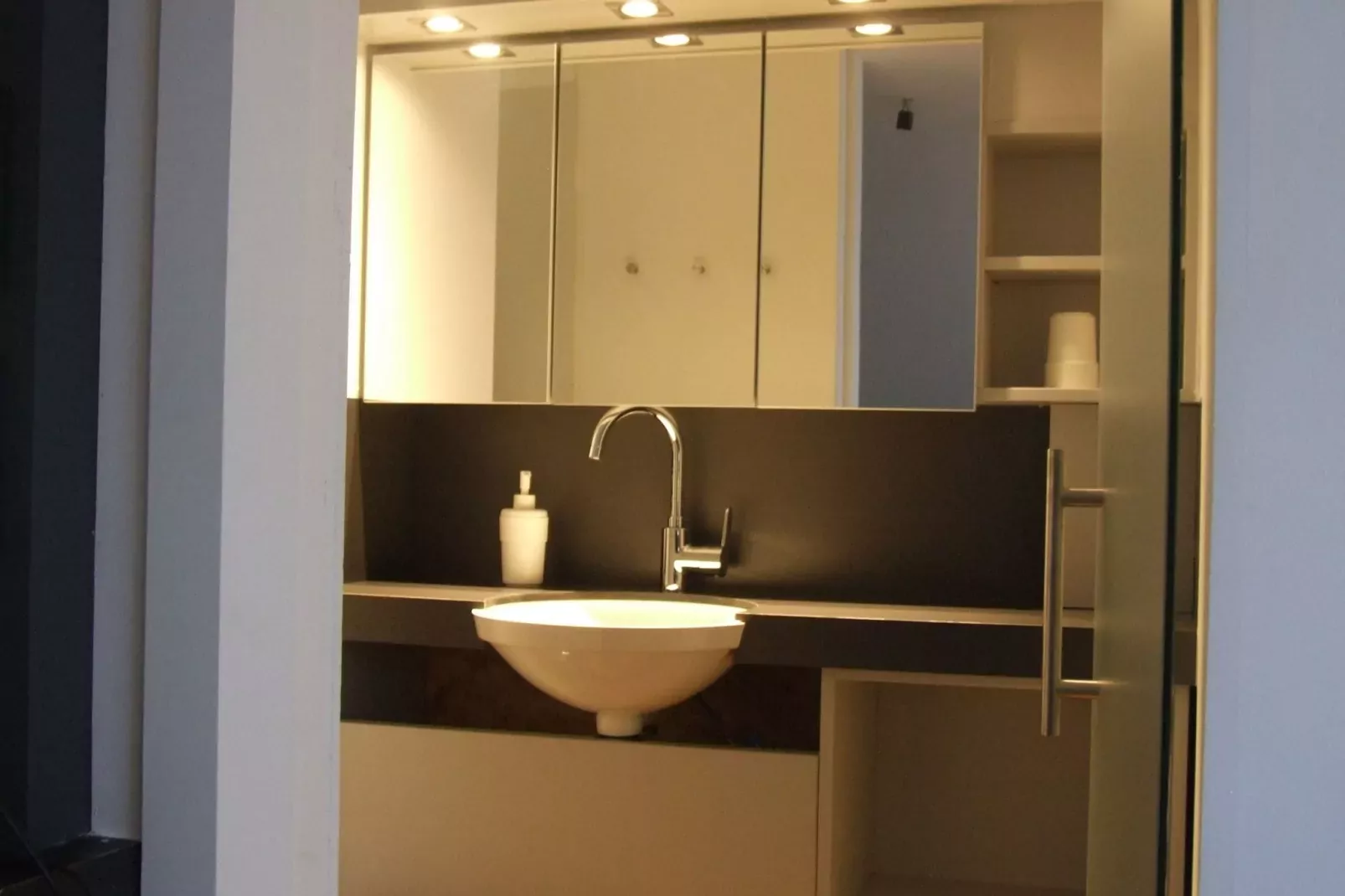 Koetshuis Studio-Bathroom