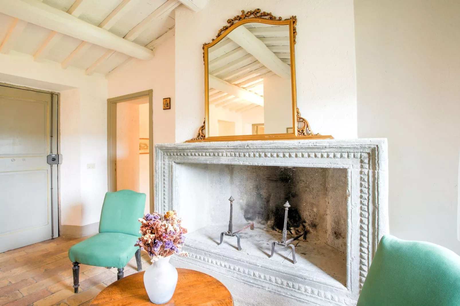 Poggio-Living room