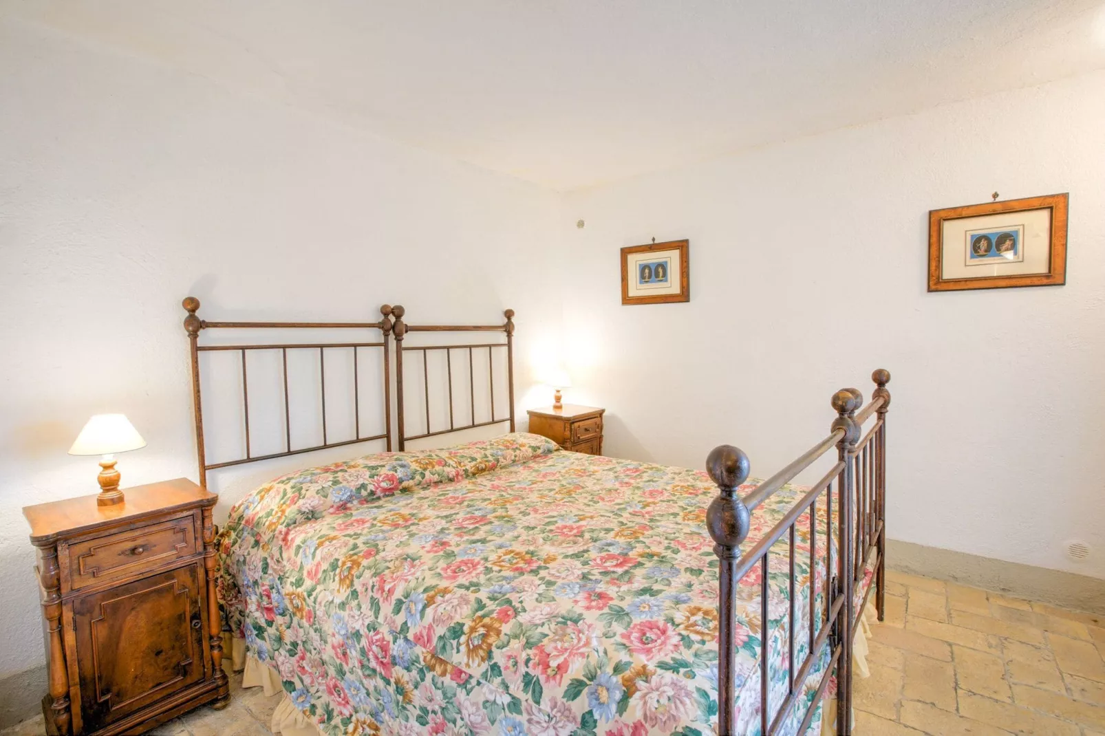 Poggio-Bedroom