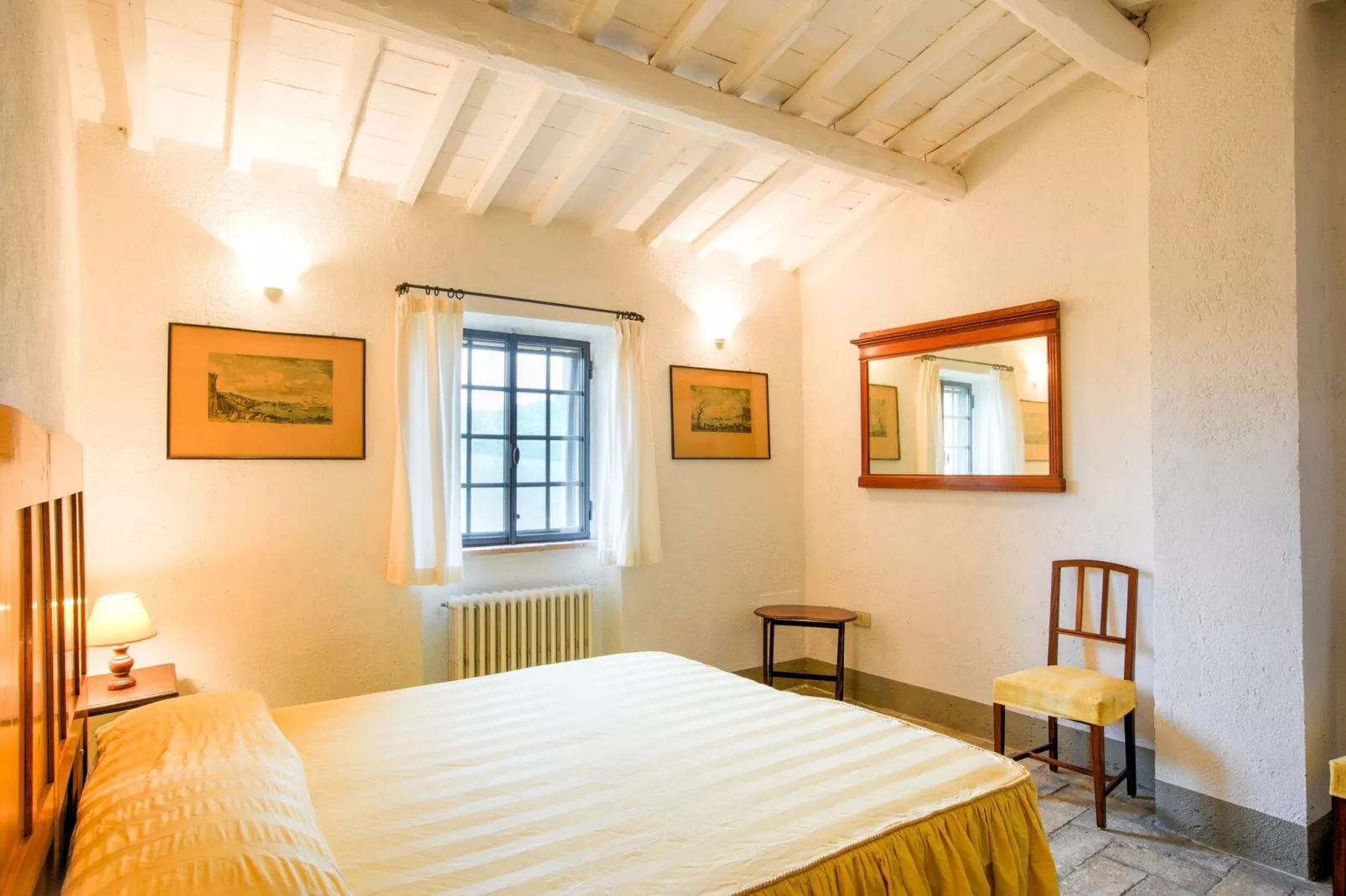 Poggio-Bedroom