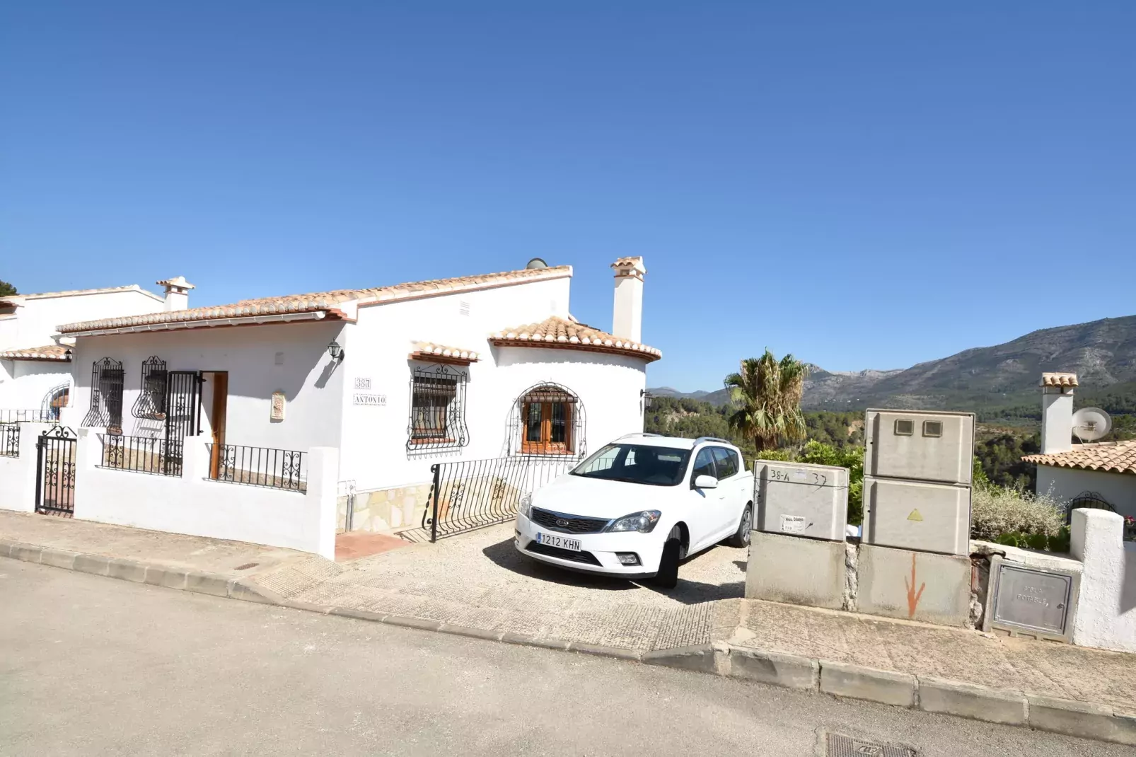 Villa Antonio Alto 4 pax-Exterior summer