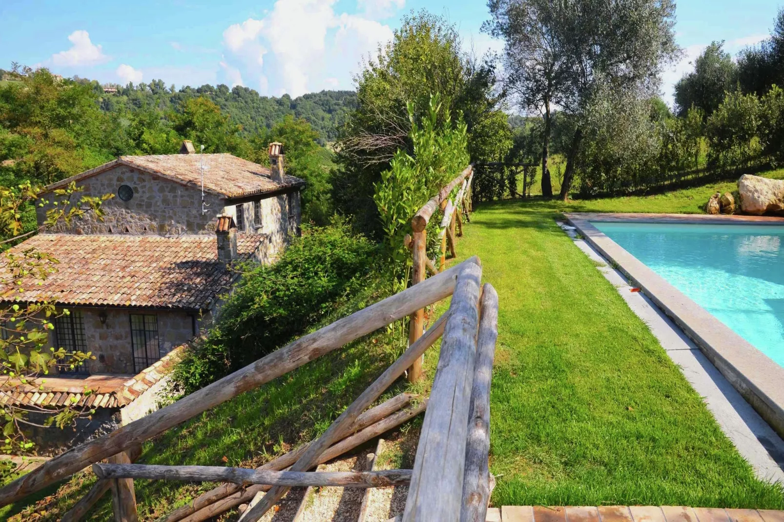Villa Felce-Gardens summer