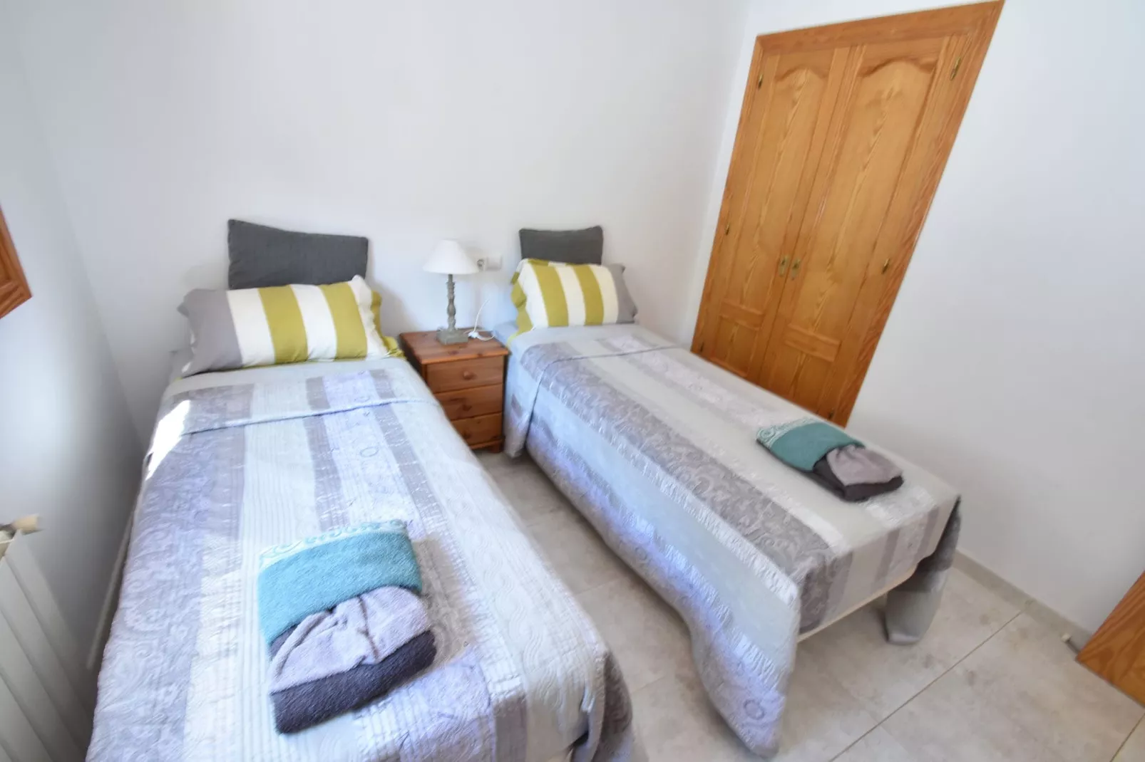 Villa Antonio Alto 4 pax-Bedroom