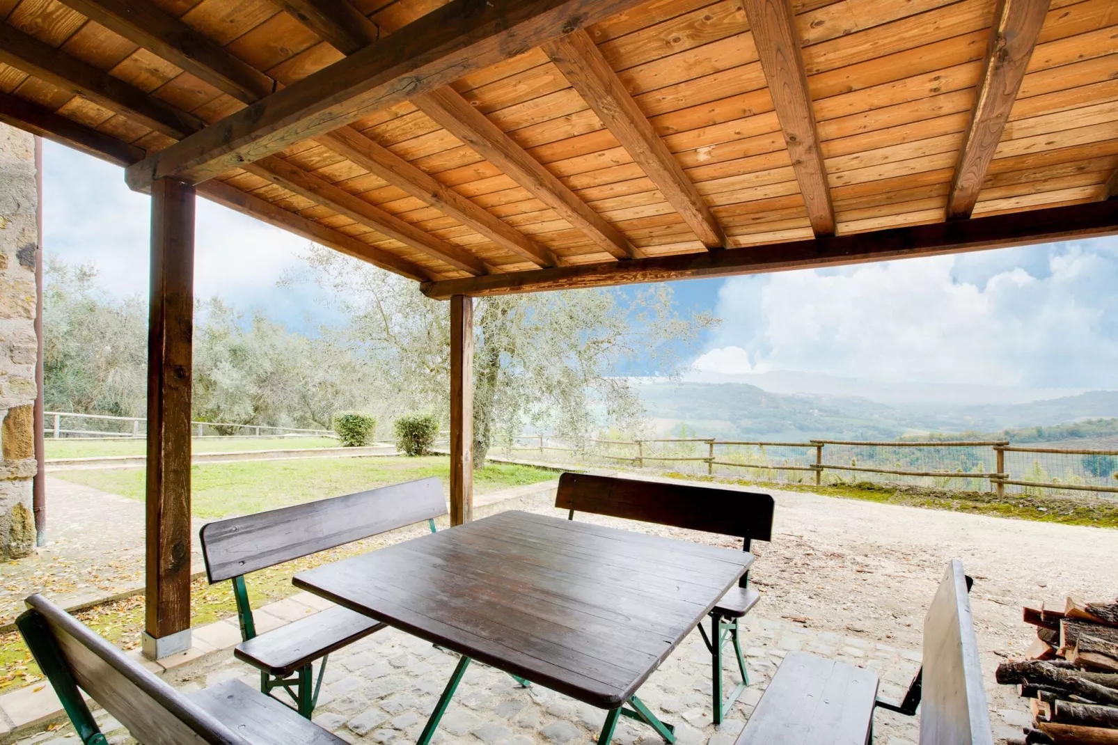 Cima Colle-Terrace balcony