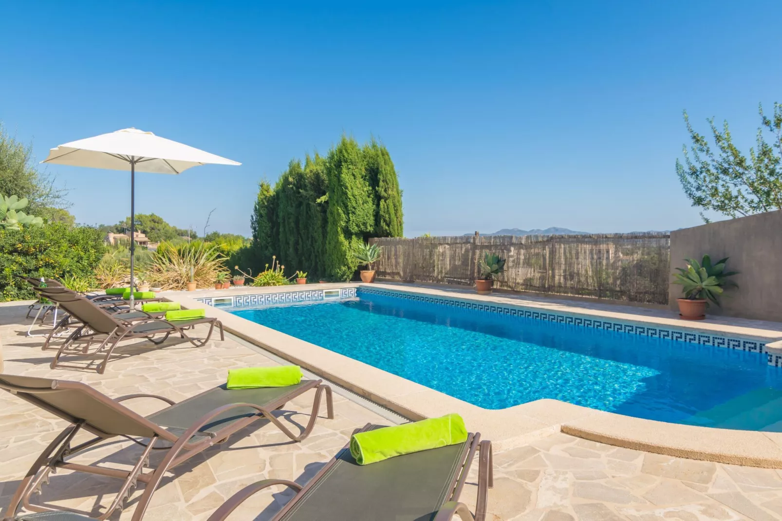 Pleta De Bonany-Exterior summer