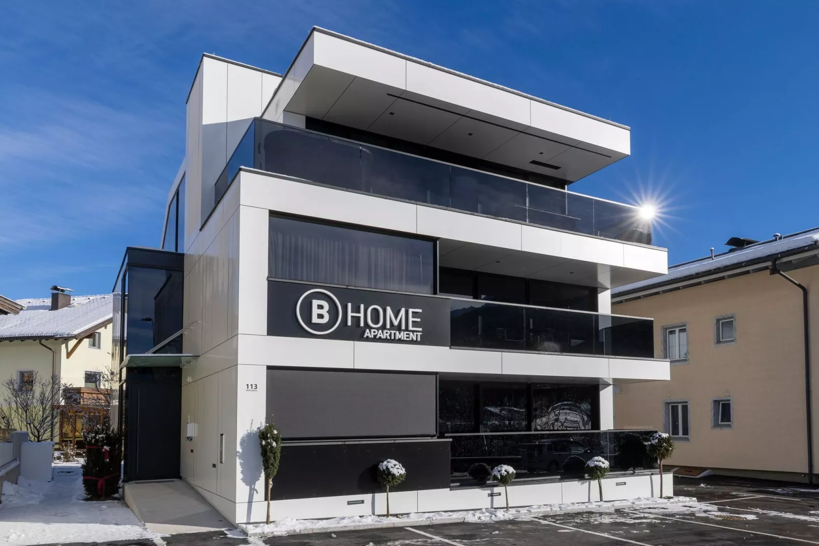 Apartments B-HOME-Exterior winter