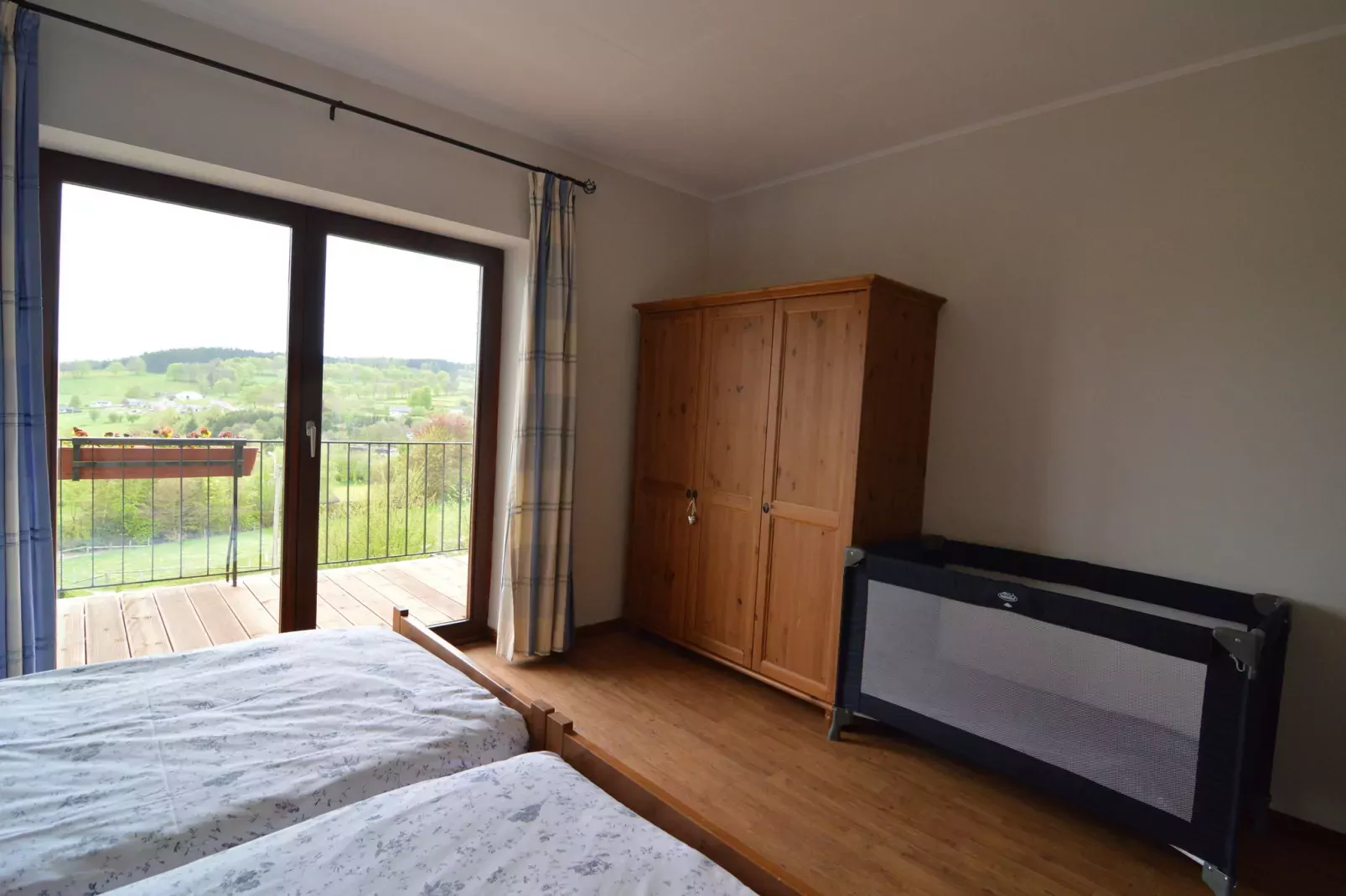 Schubert-Bedroom