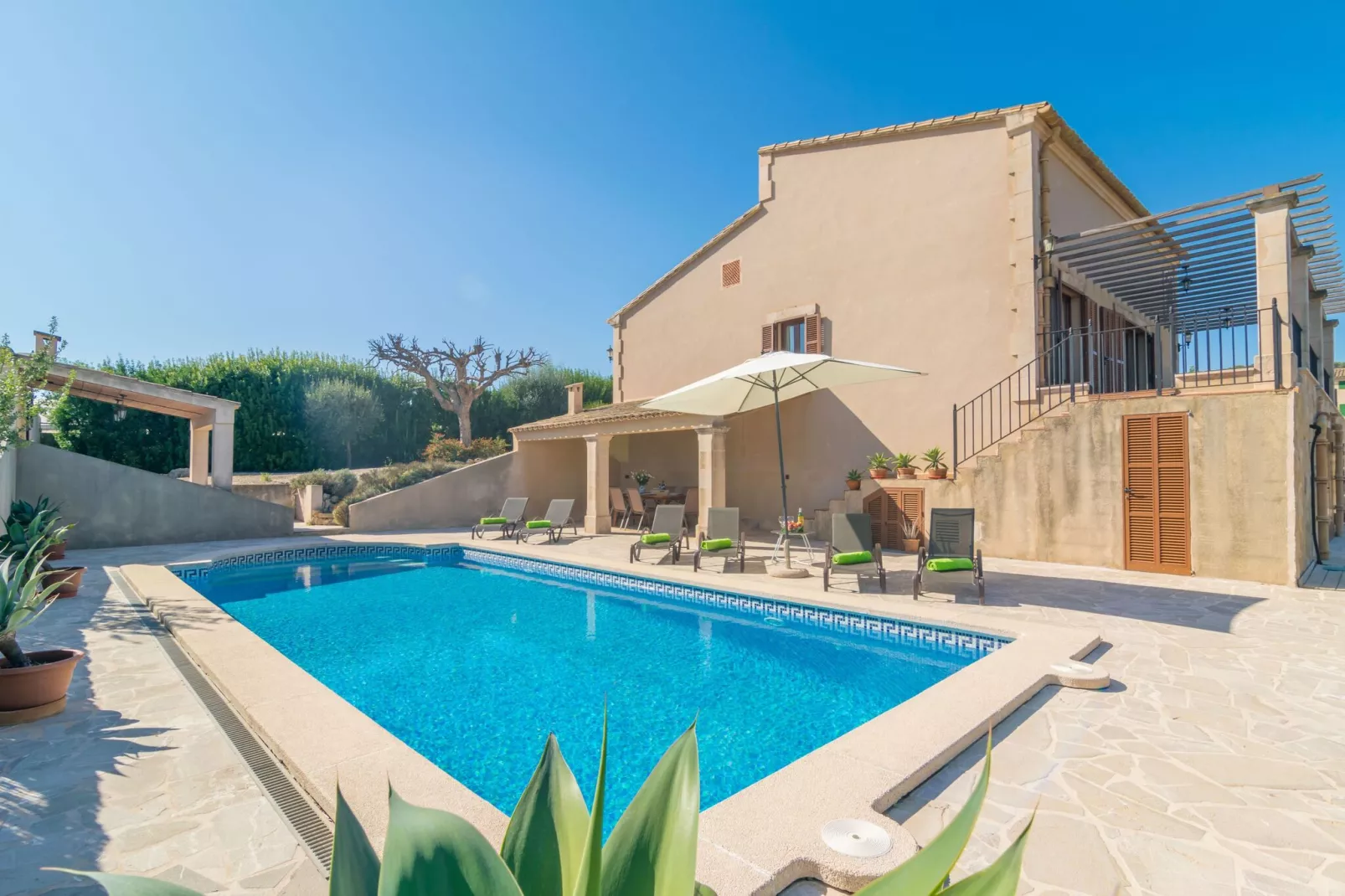 Pleta De Bonany-Exterior summer
