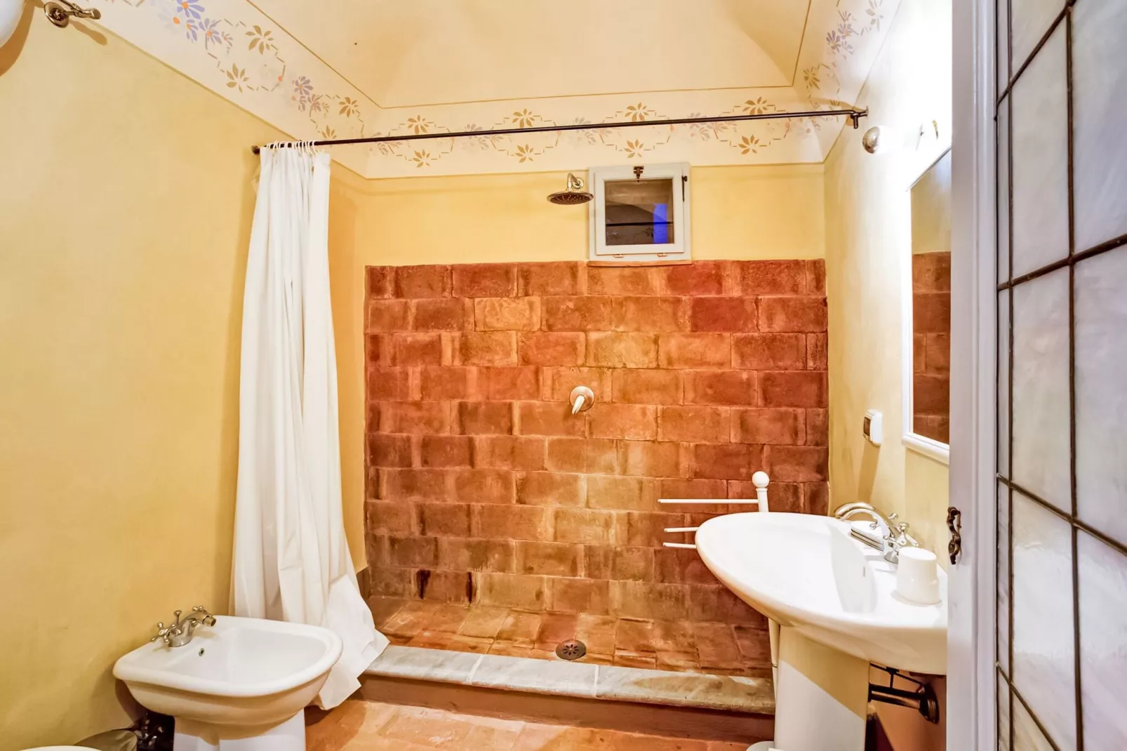 Casa in Piazzetta-Badezimmer