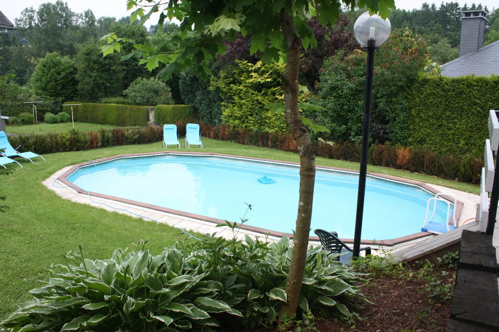 En Chanteraine-Piscine