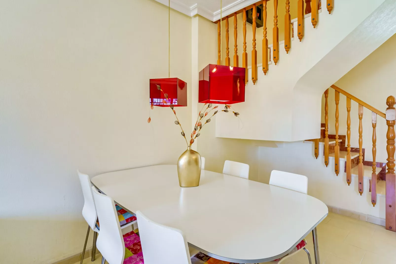 Casa Noain-Dining room