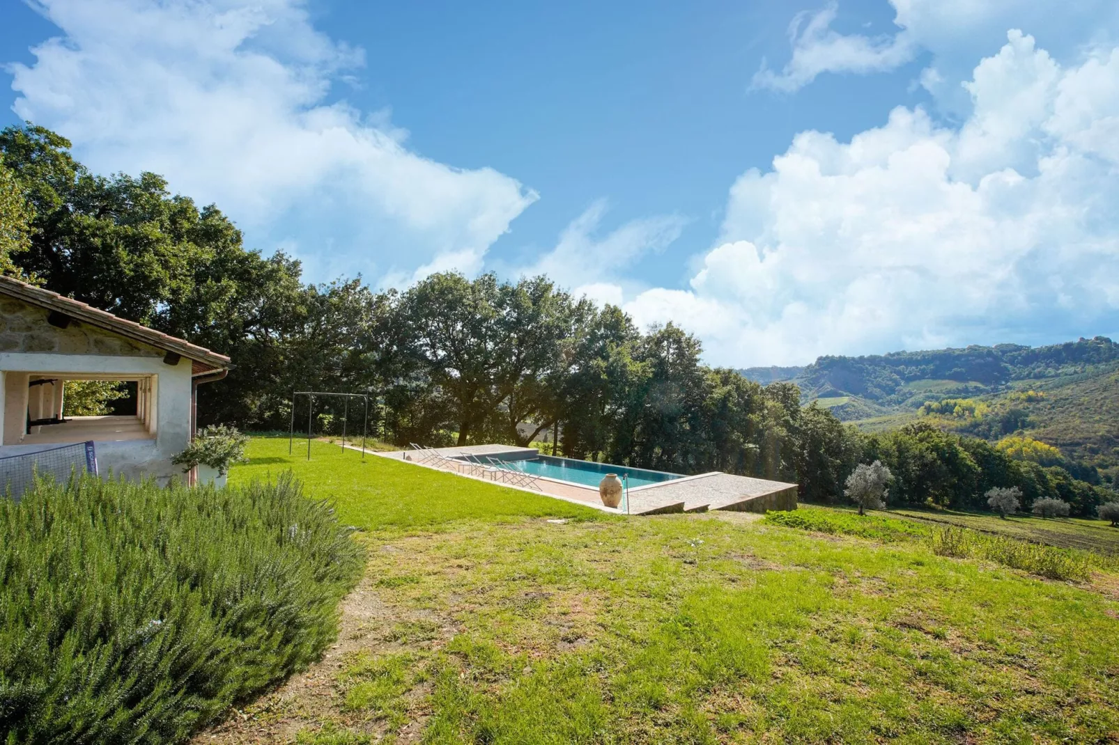 Villa Sparina-Gardens summer