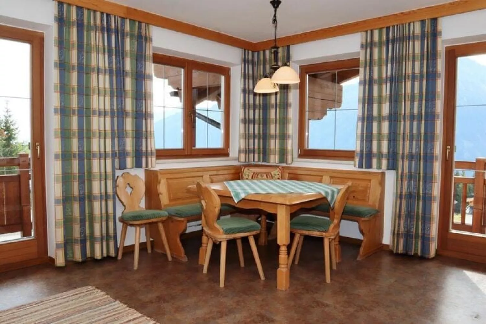 Apartments Filzsteinalm-Living room