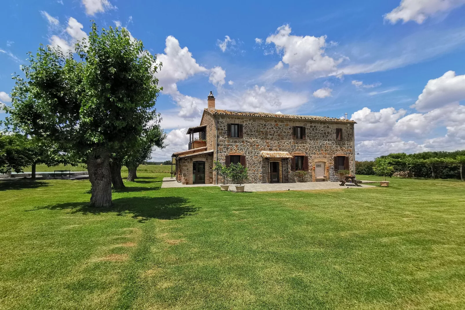 Morus Country House