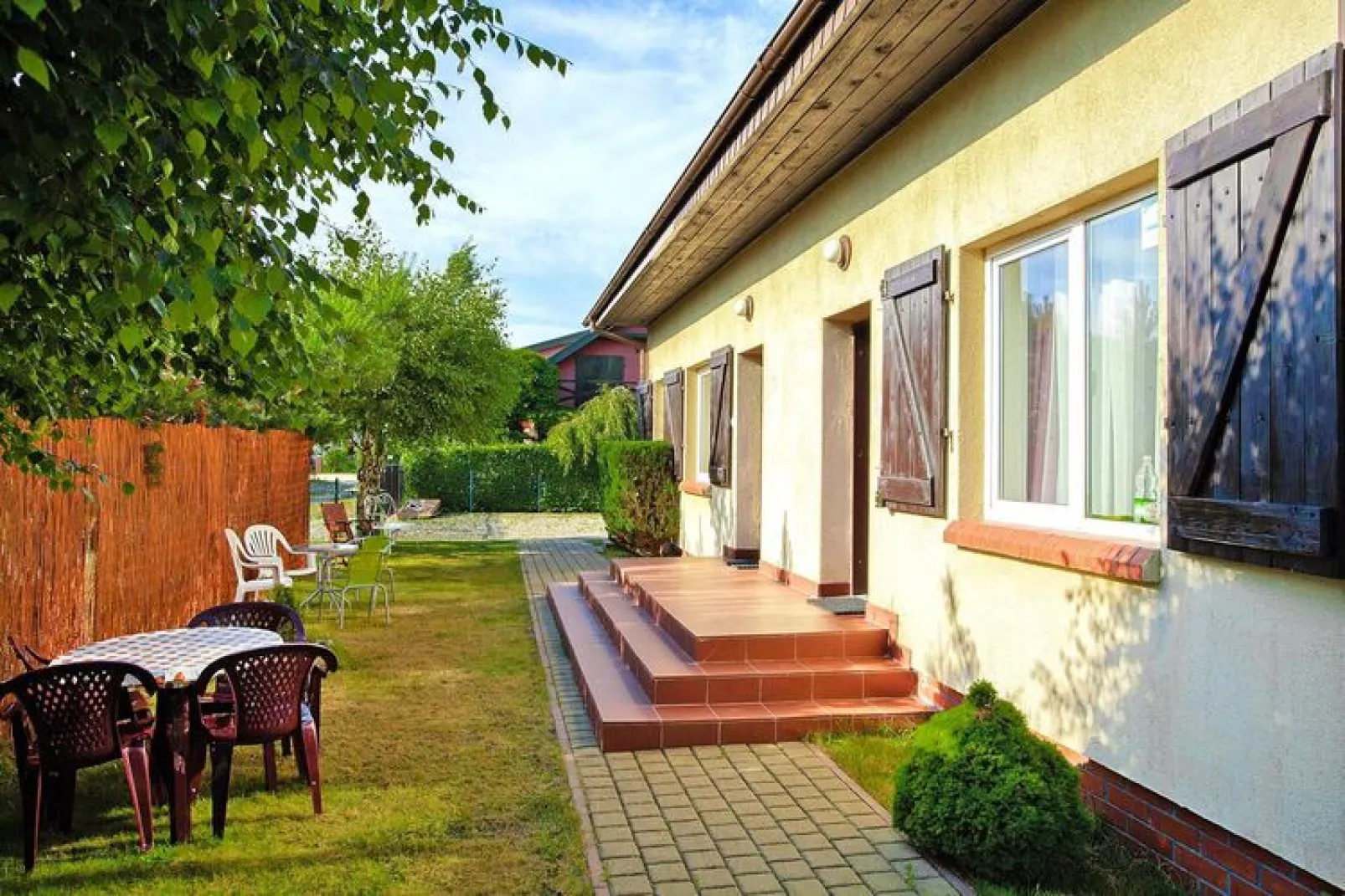 Holiday flat Rowy Typ A-Gardens summer