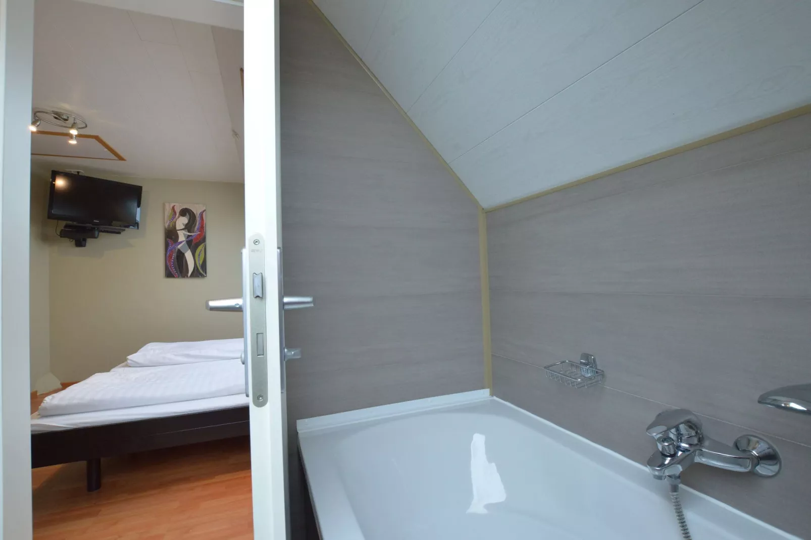 En Chanteraine-Salle de bain