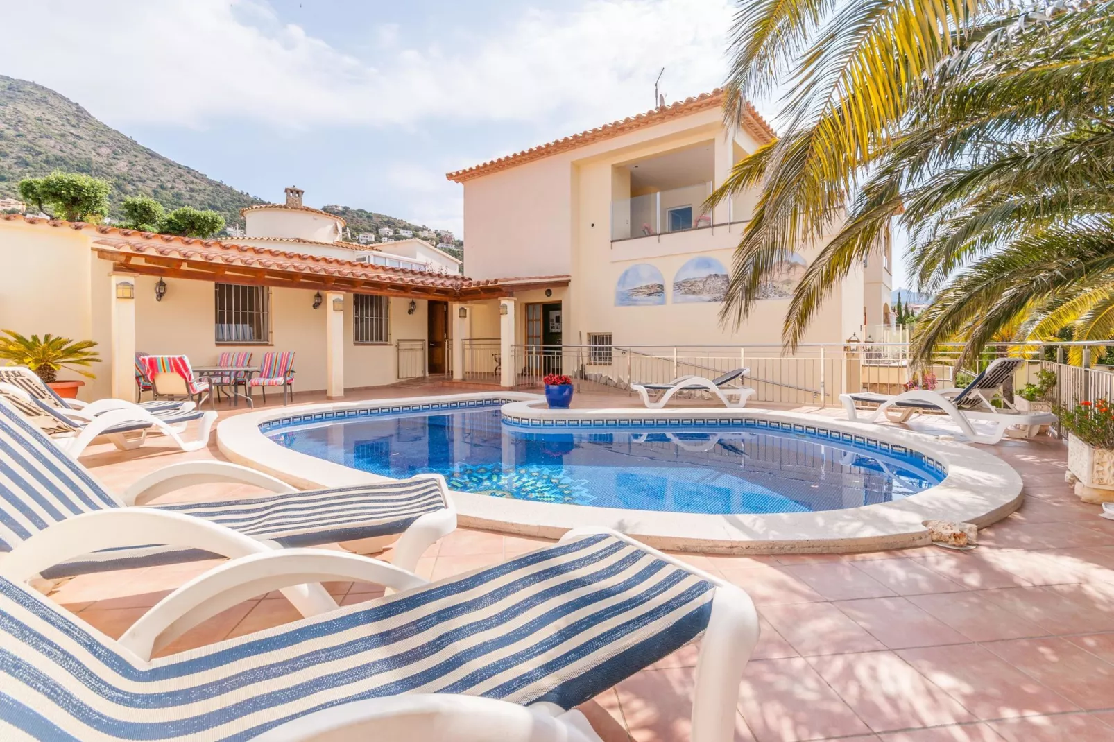 Casa de Castilla 2-Exterior summer