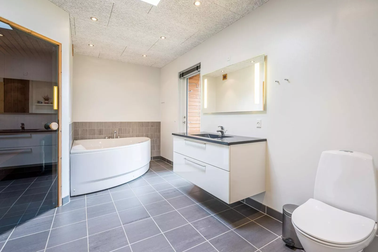 Maison de vacances pour 6 a Henne-Intérieur