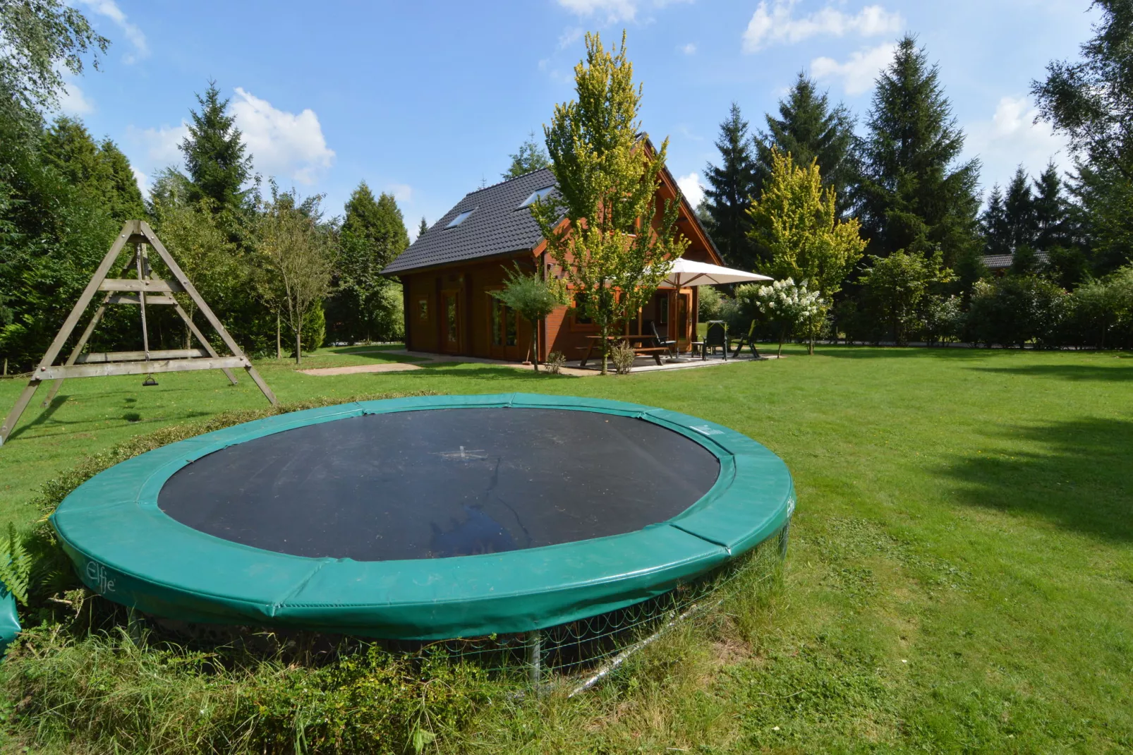 Villa Wisselse Veen-Gardens summer