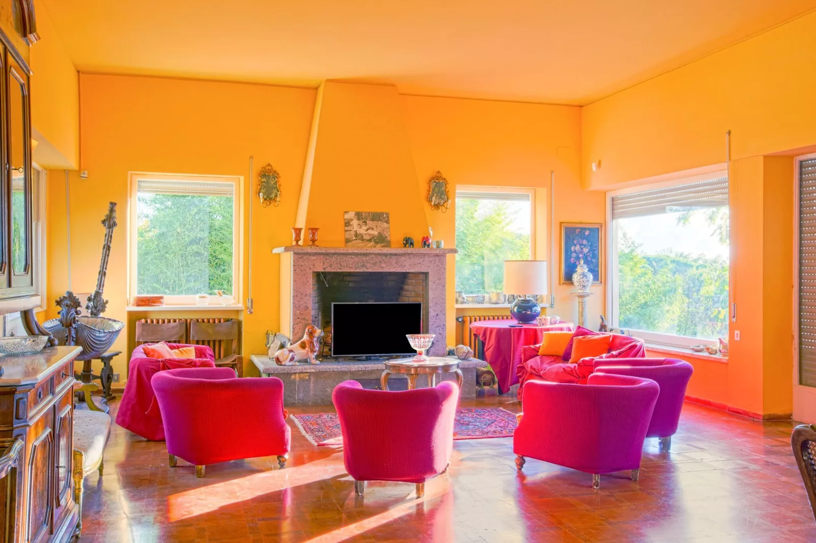 Cassia-Living room