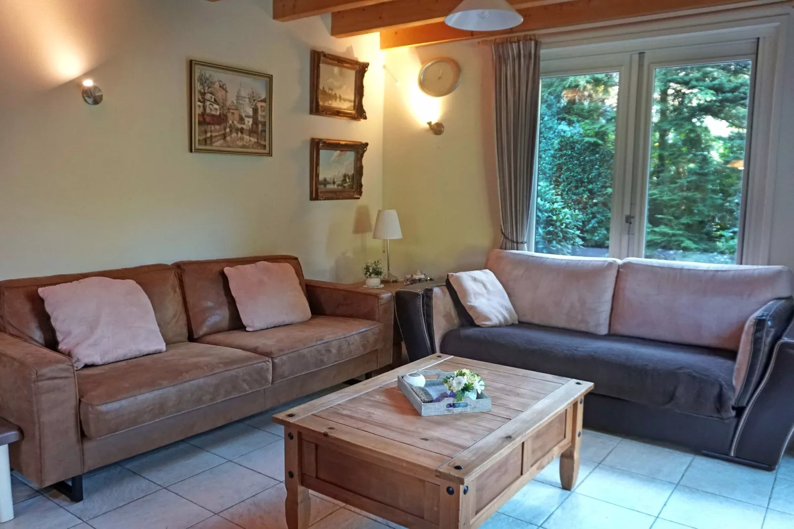 Prachtig vrijstaand huis met tuin op de Veluwe-Living room
