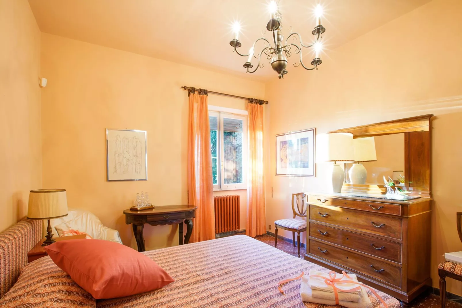 Cassia-Bedroom