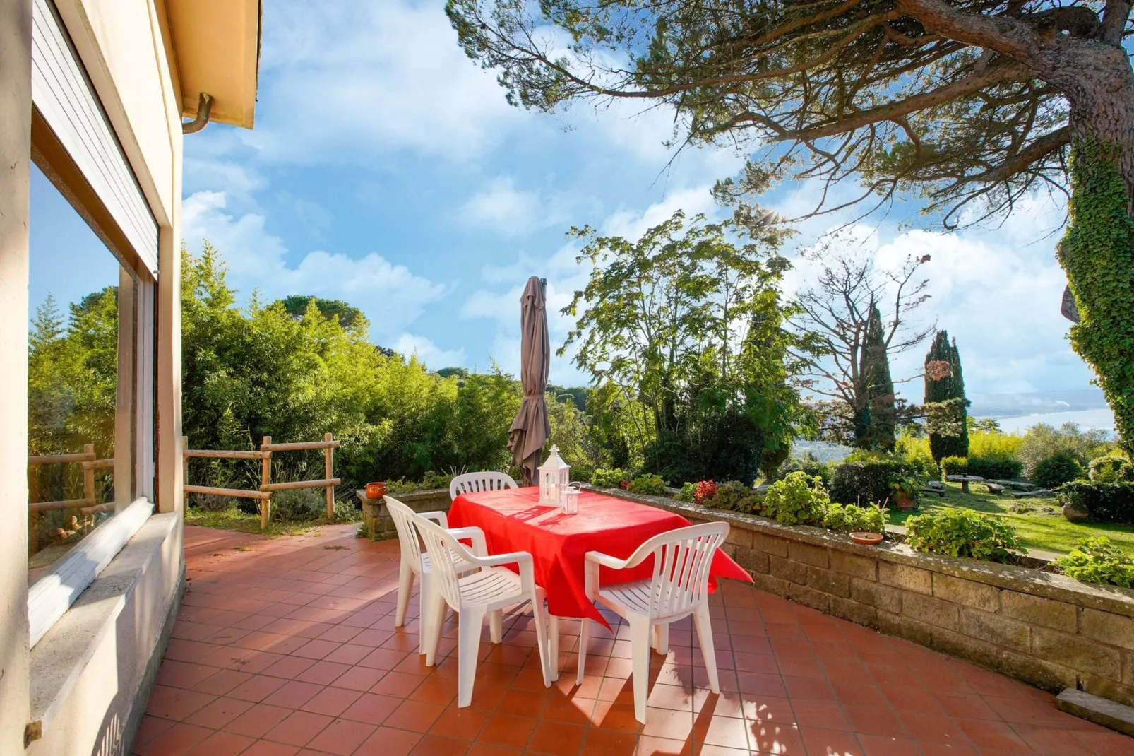 Cassia-Terrace balcony